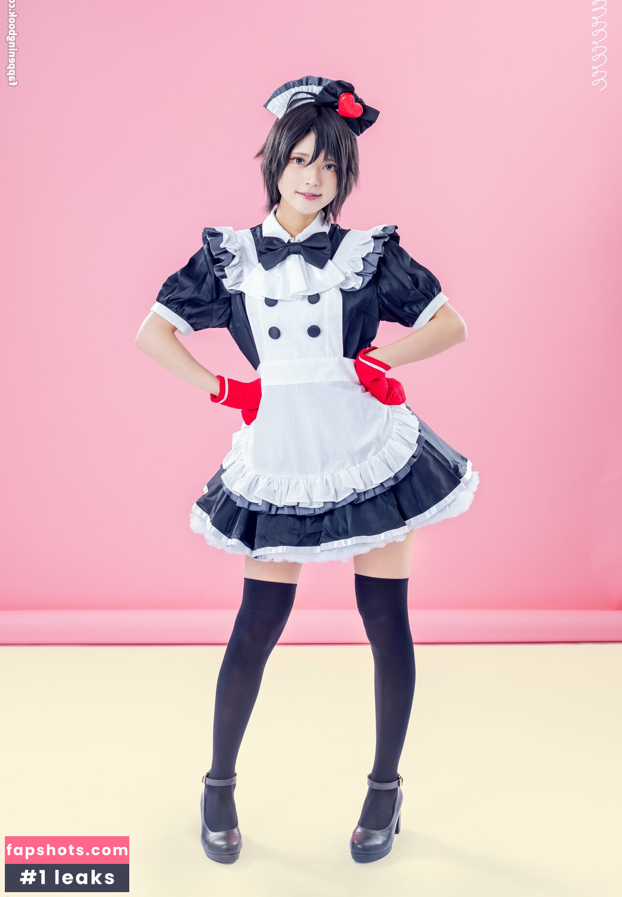 rirerere00 gallery photo #120