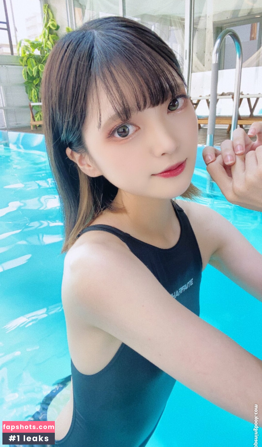 rirerere00 gallery photo #143