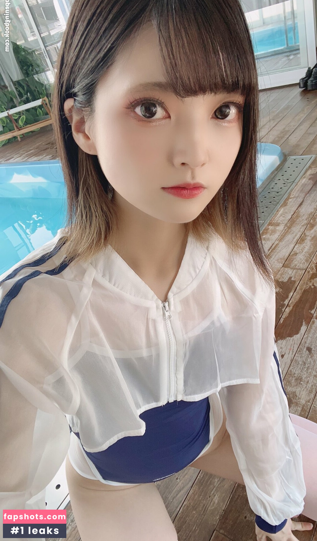 rirerere00 gallery photo #146