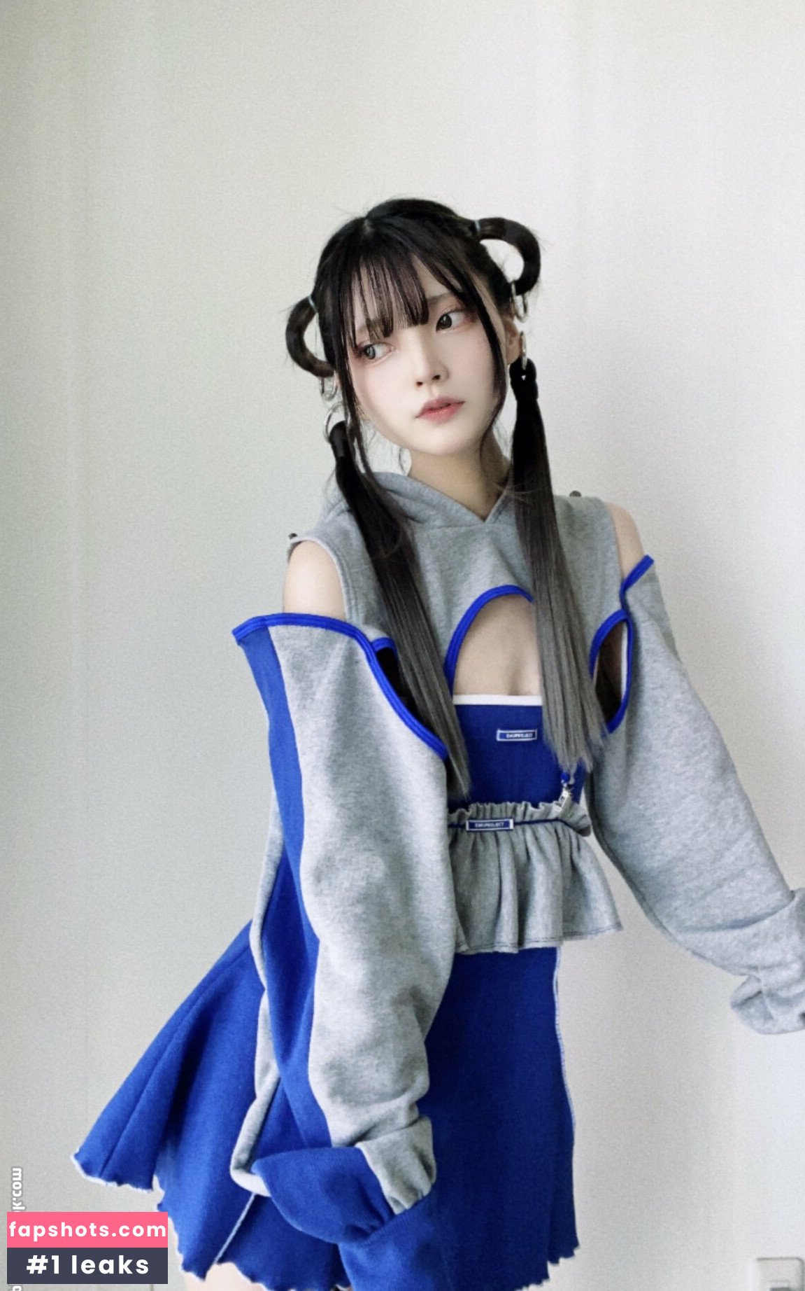 rirerere00 gallery photo #156