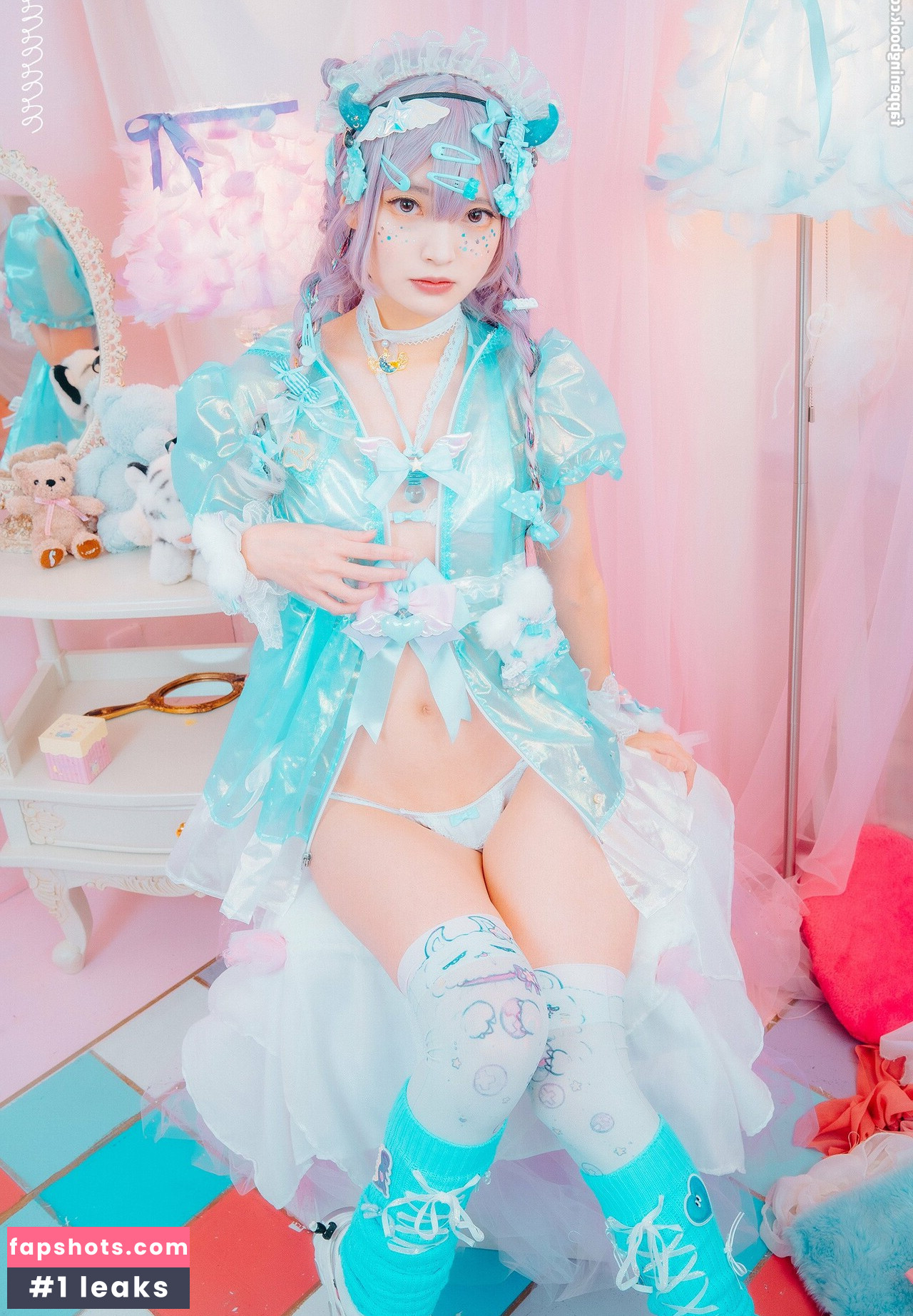 rirerere00 gallery photo #171