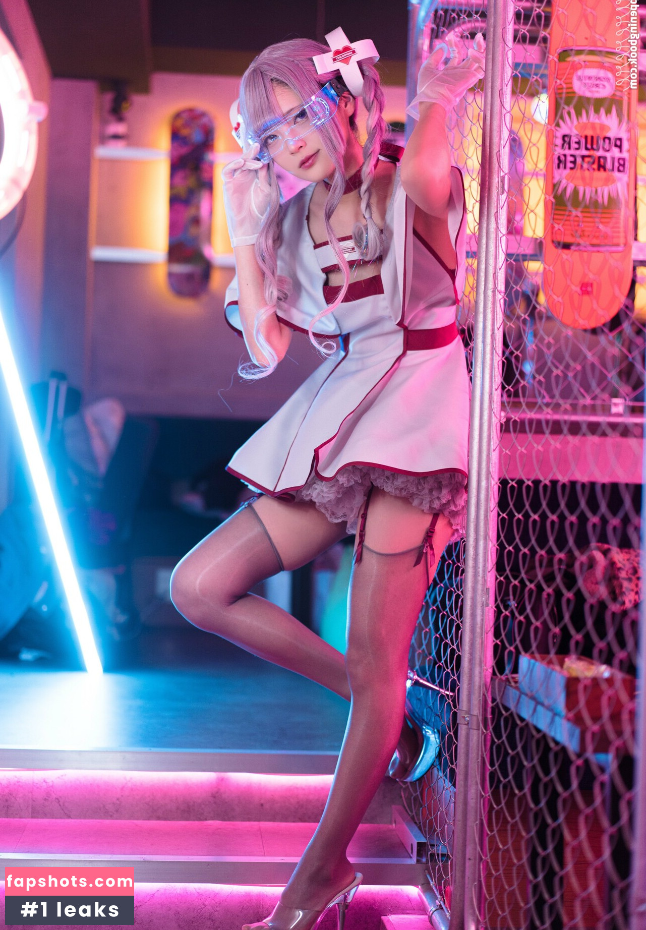 rirerere00 gallery photo #174