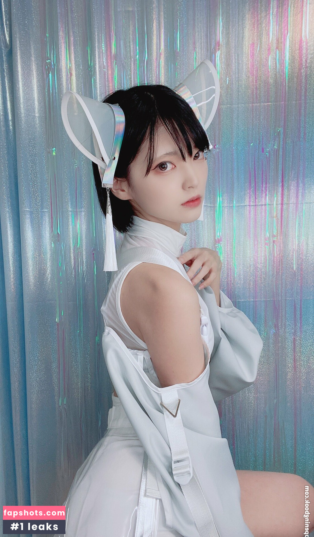 rirerere00 gallery photo #176