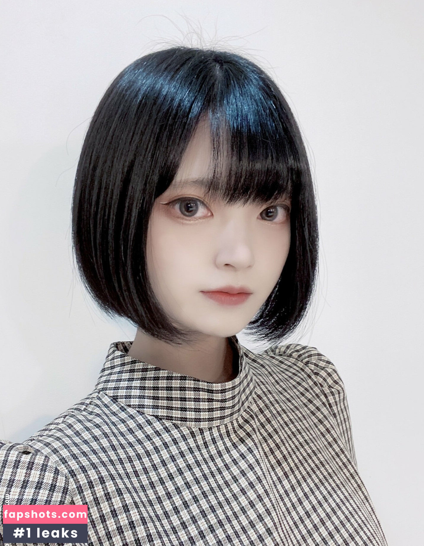 rirerere00 gallery photo #178