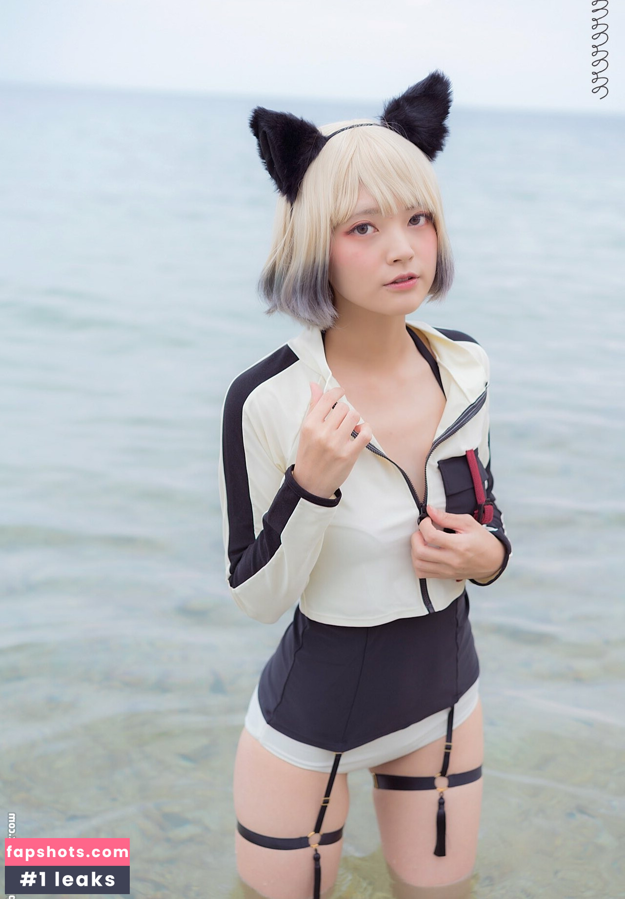 rirerere00 gallery photo #197