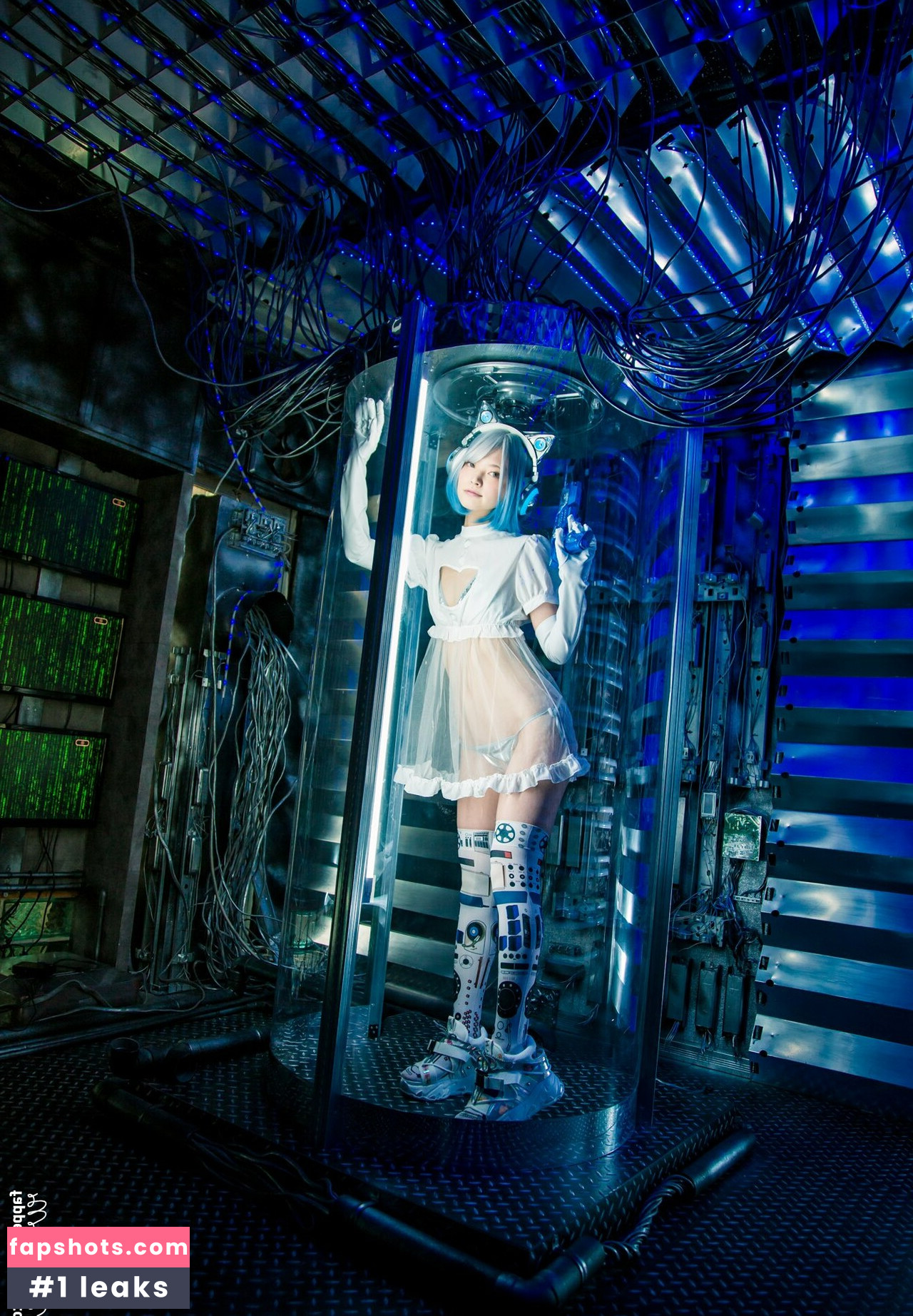 rirerere00 gallery photo #203