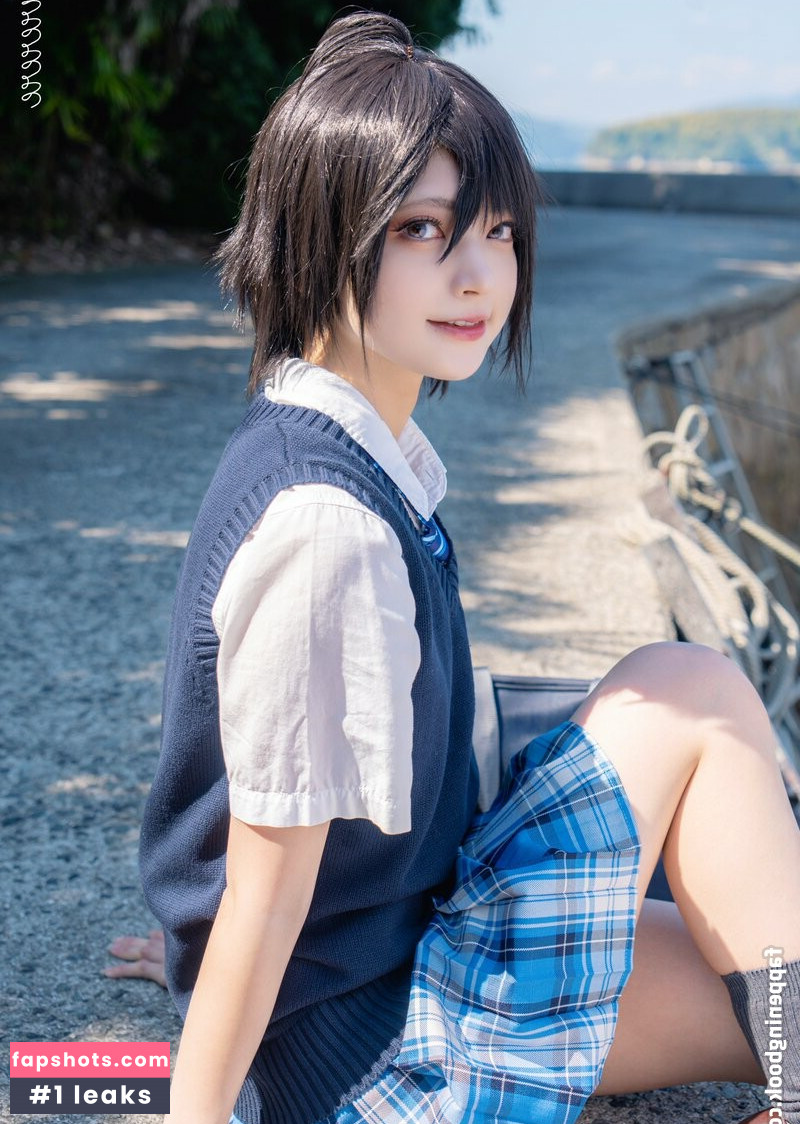 rirerere00 gallery photo #243