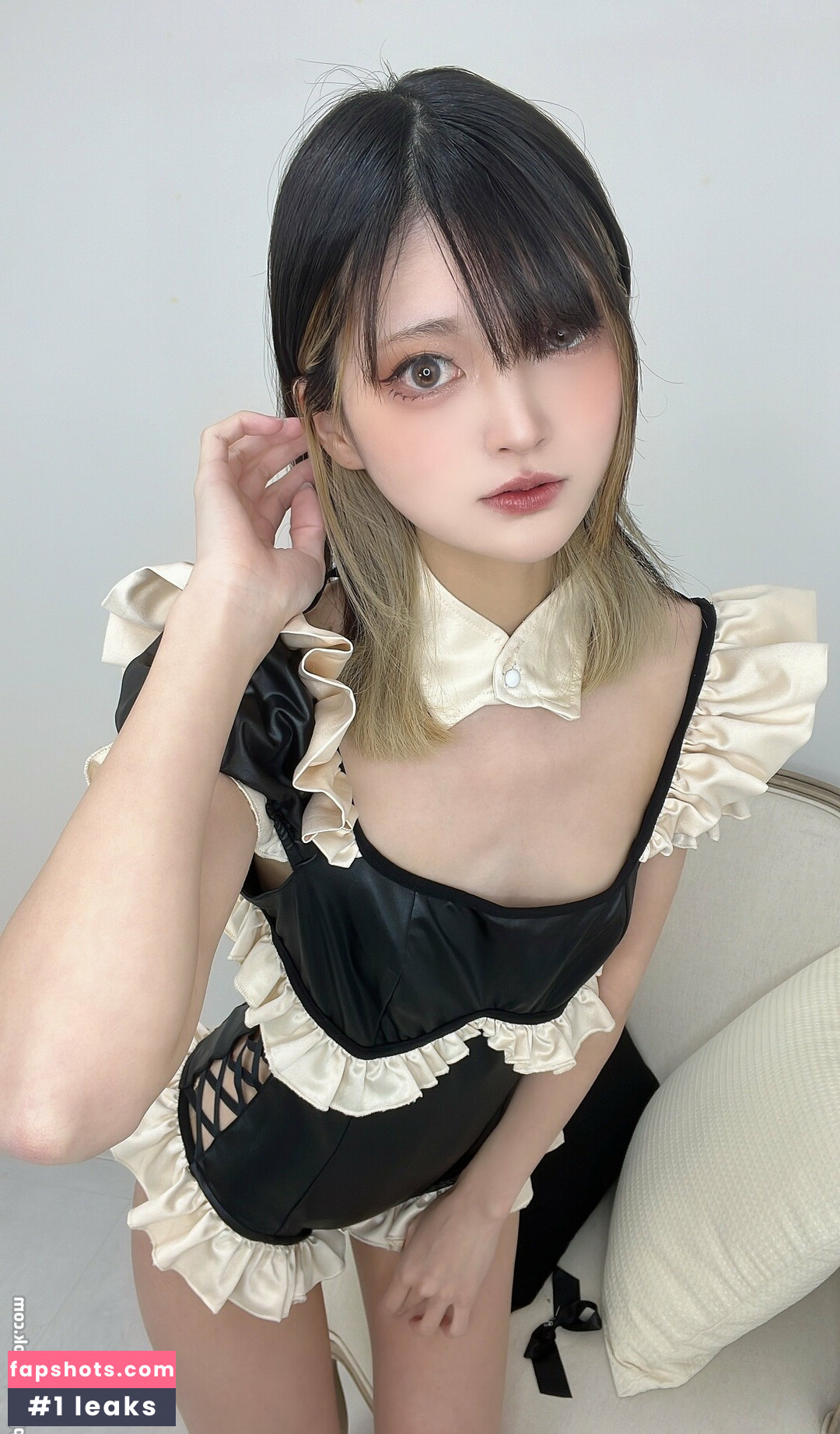 rirerere00 gallery photo #57