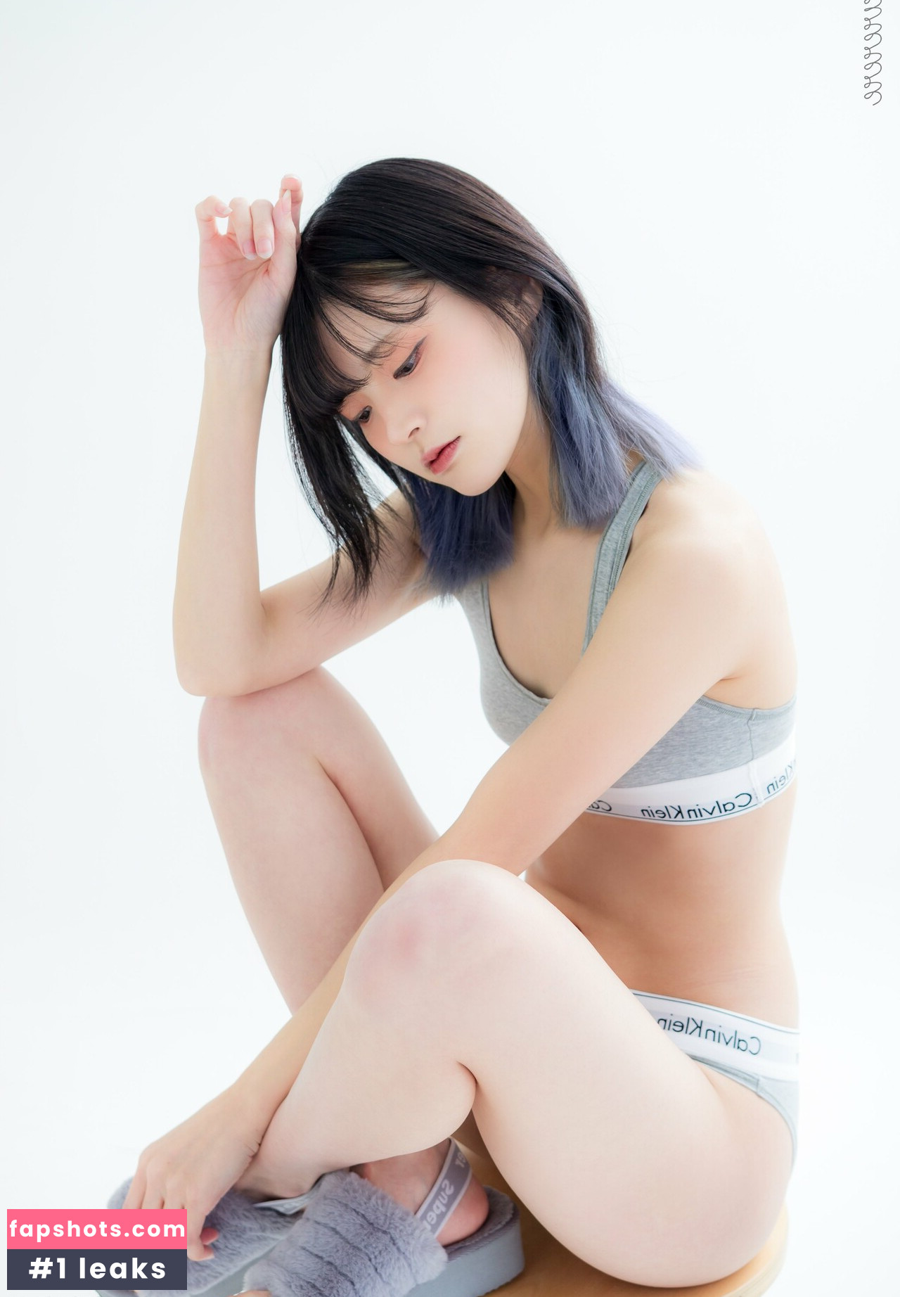 rirerere00 gallery photo #73