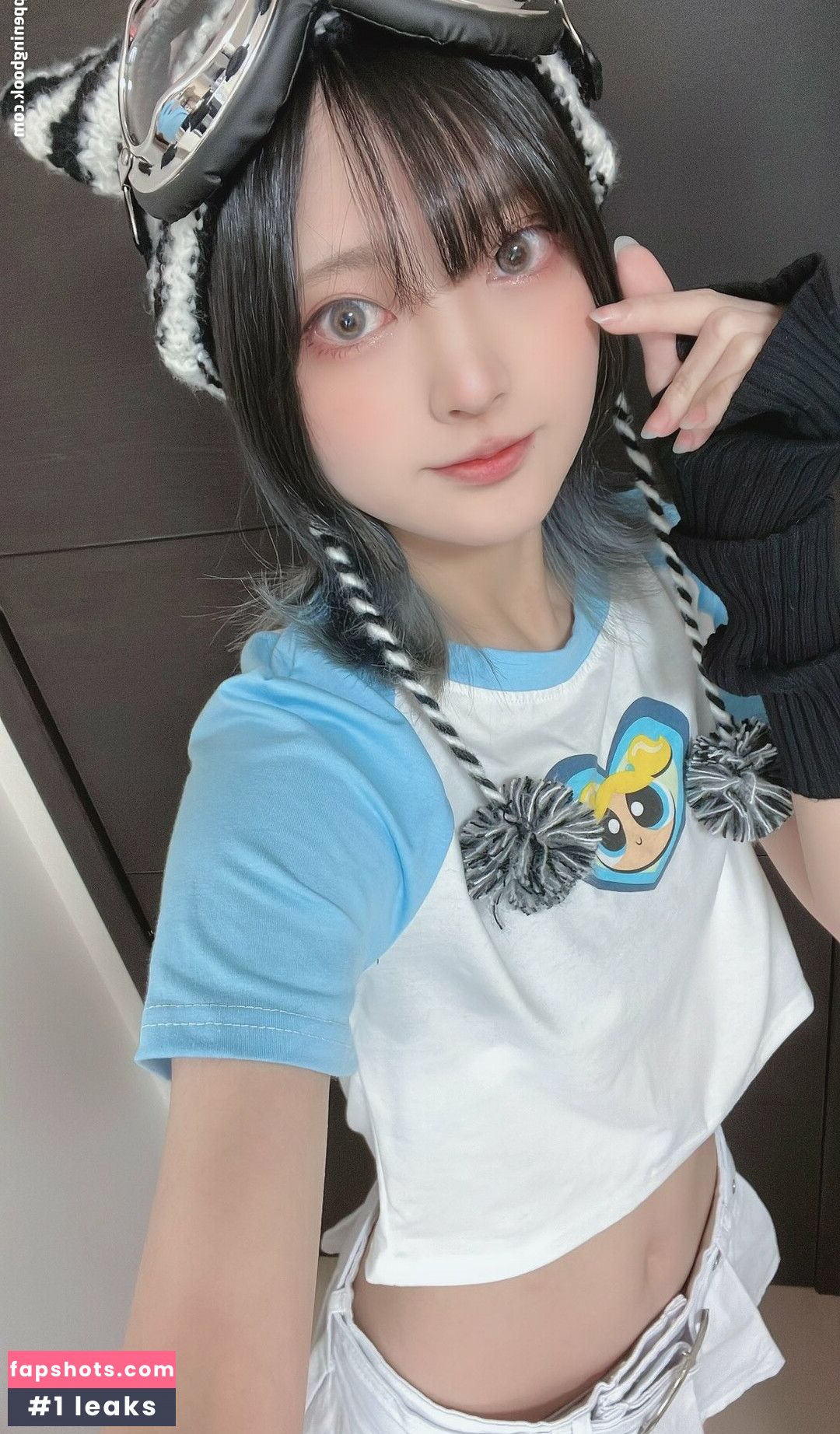 rirerere00 gallery photo #75