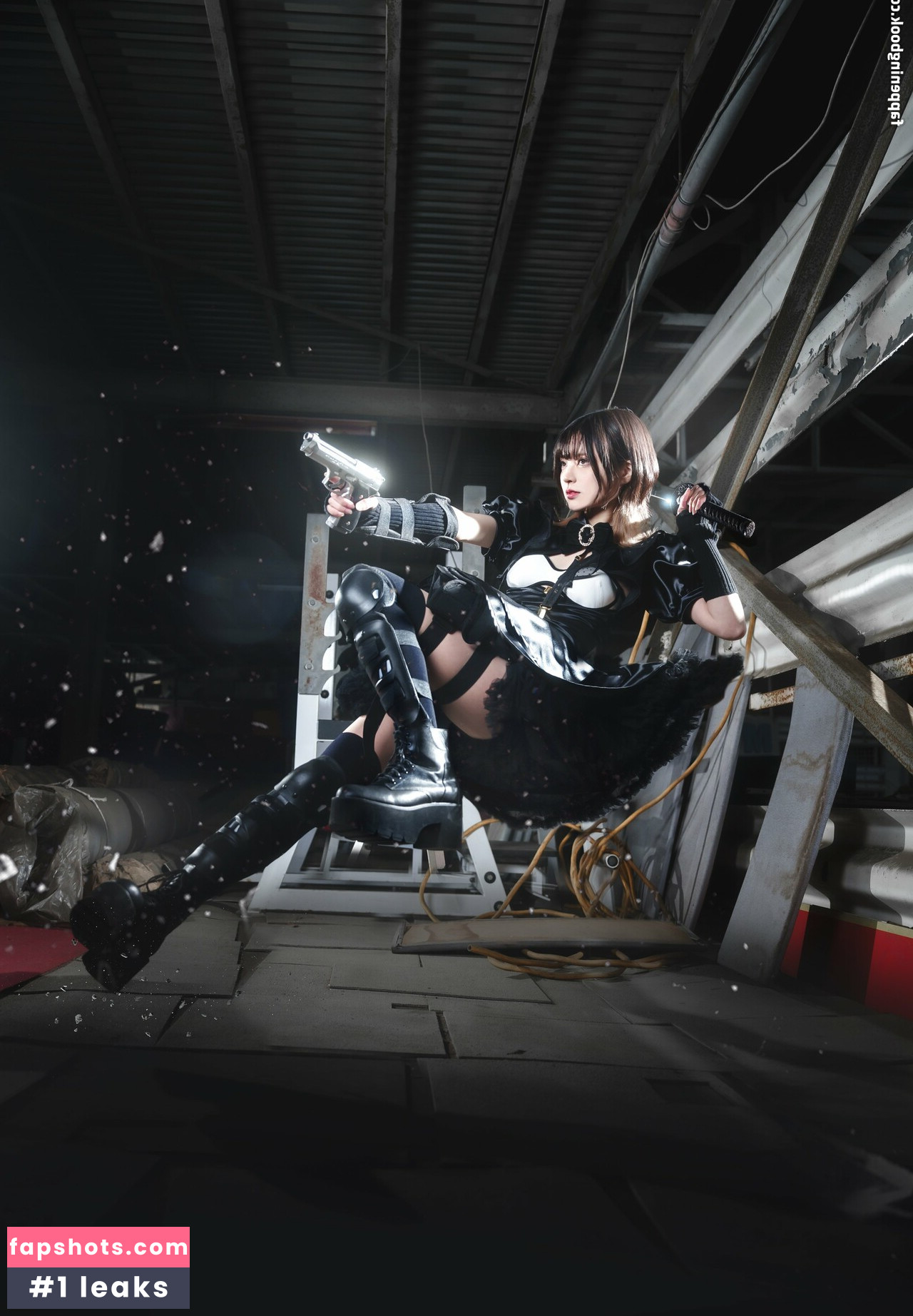 rirerere00 gallery photo #76