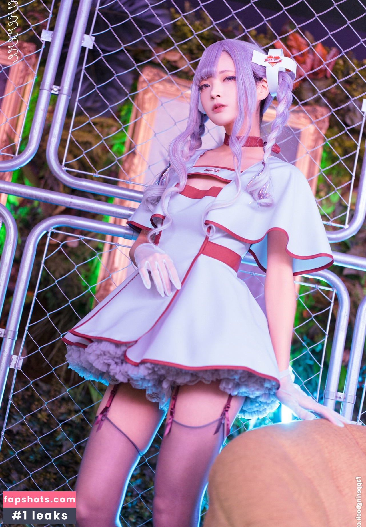 rirerere00 gallery photo #99