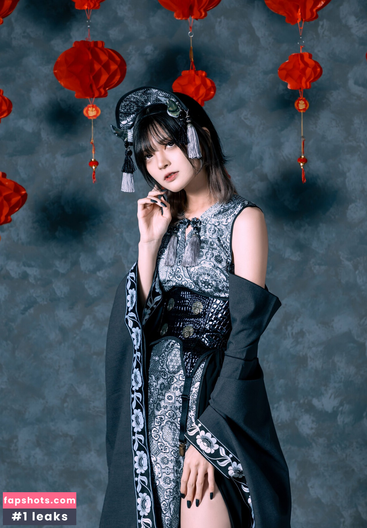 rirerere00 gallery photo #100