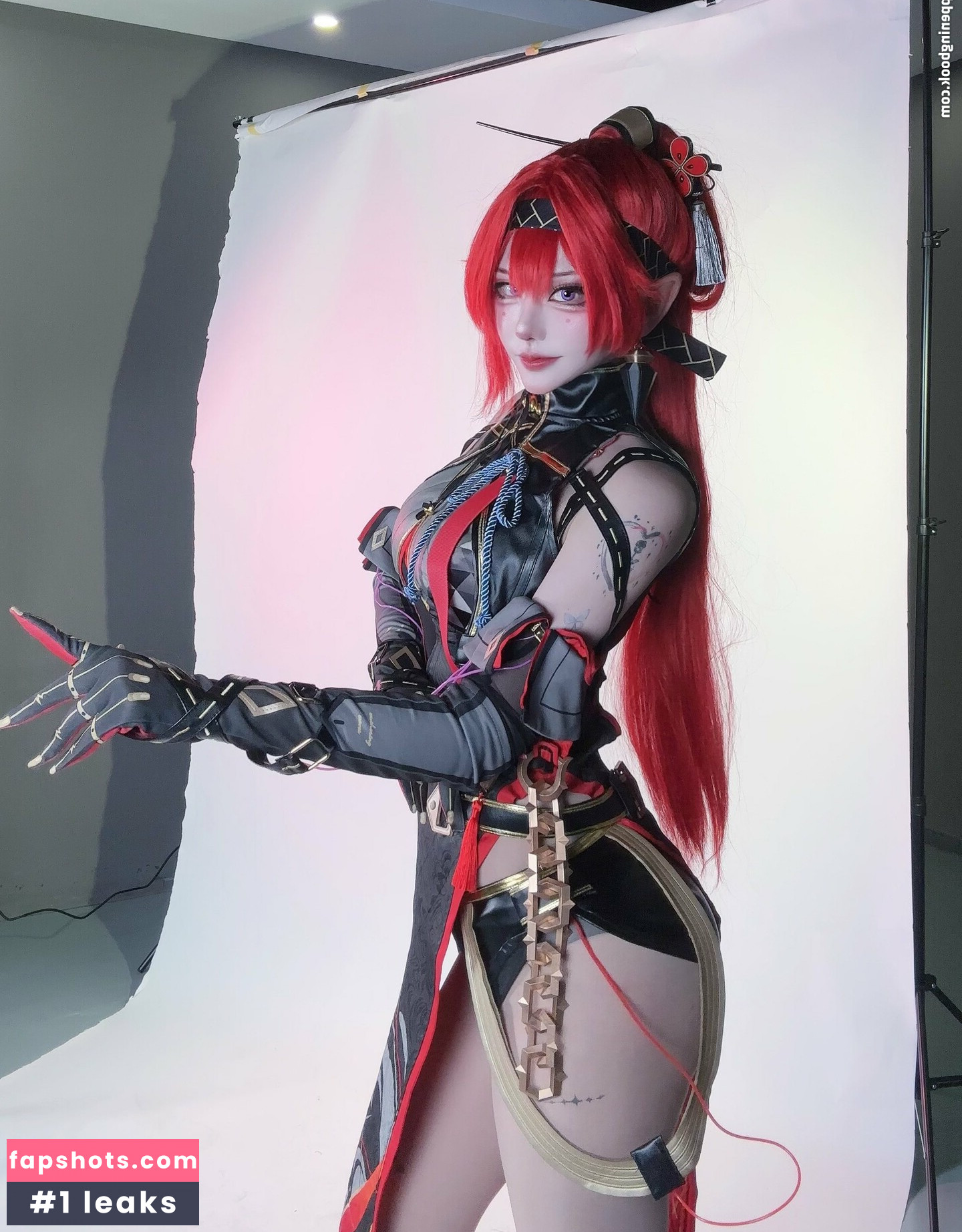 riri_thisway gallery photo #3