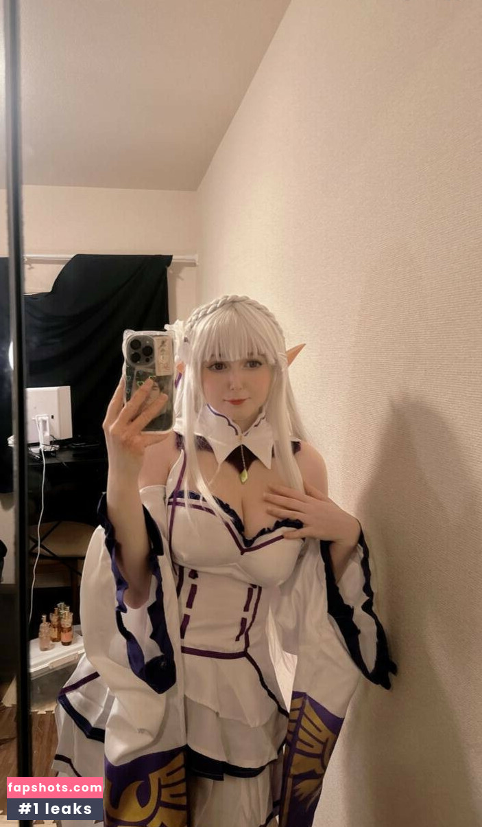 risa_chh Filtración Desnuda OnlyFans Foto #4 - Fapshots