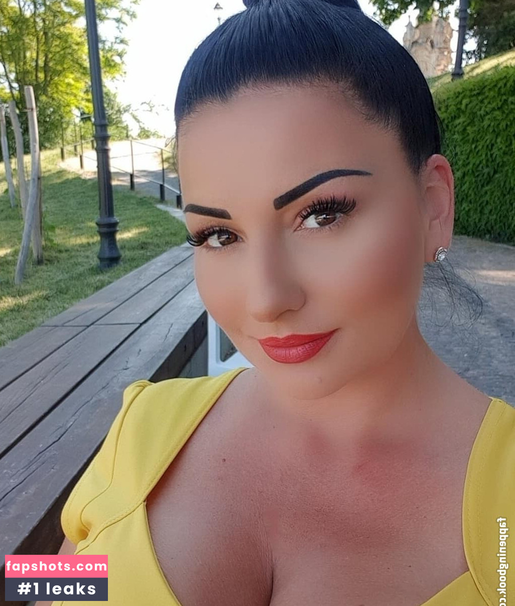 Rita Kyslinger gallery photo #12