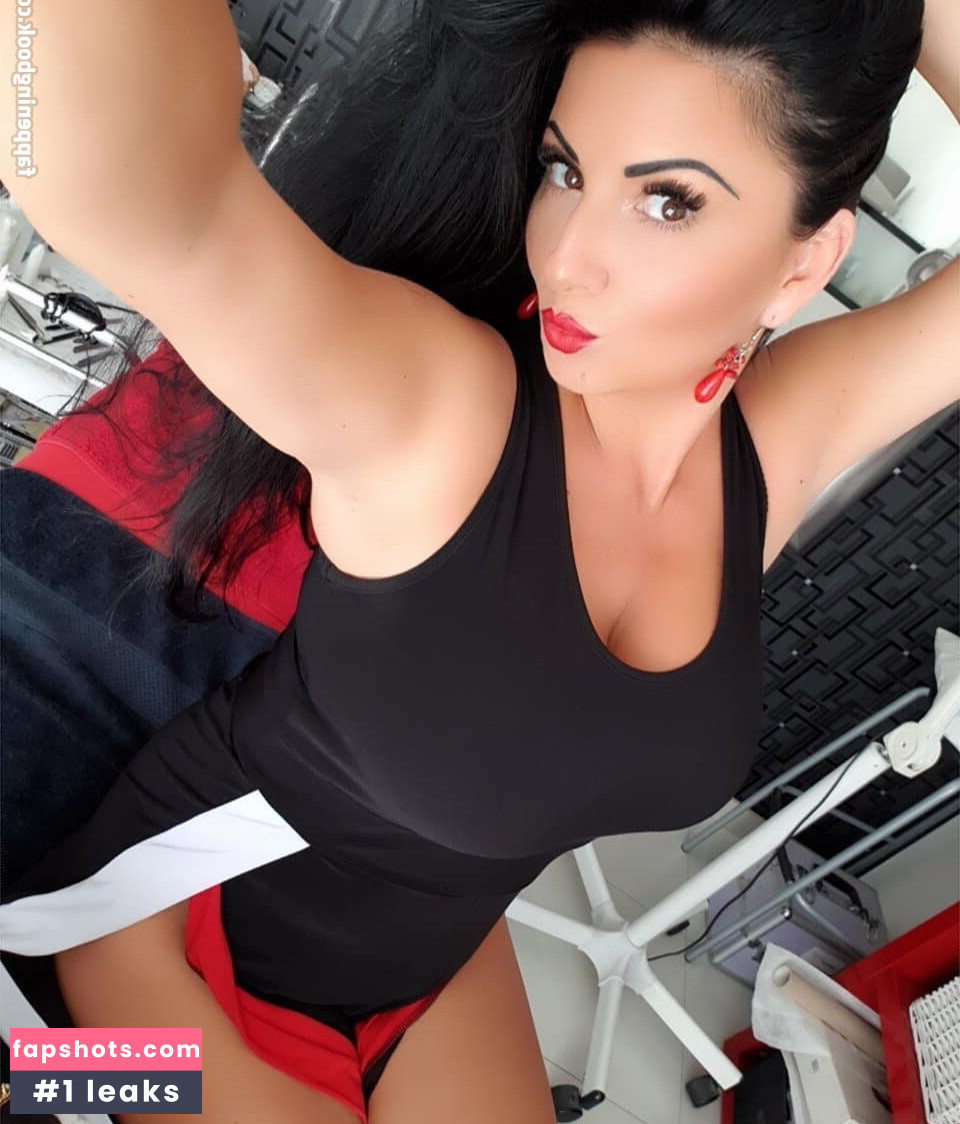 Rita Kyslinger gallery photo #19