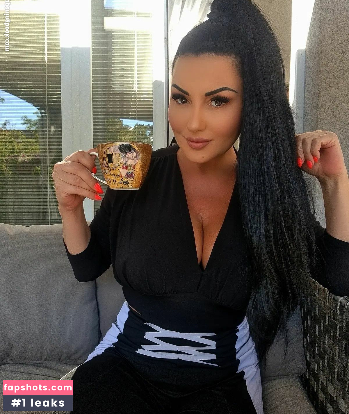 Rita Kyslinger gallery photo #10