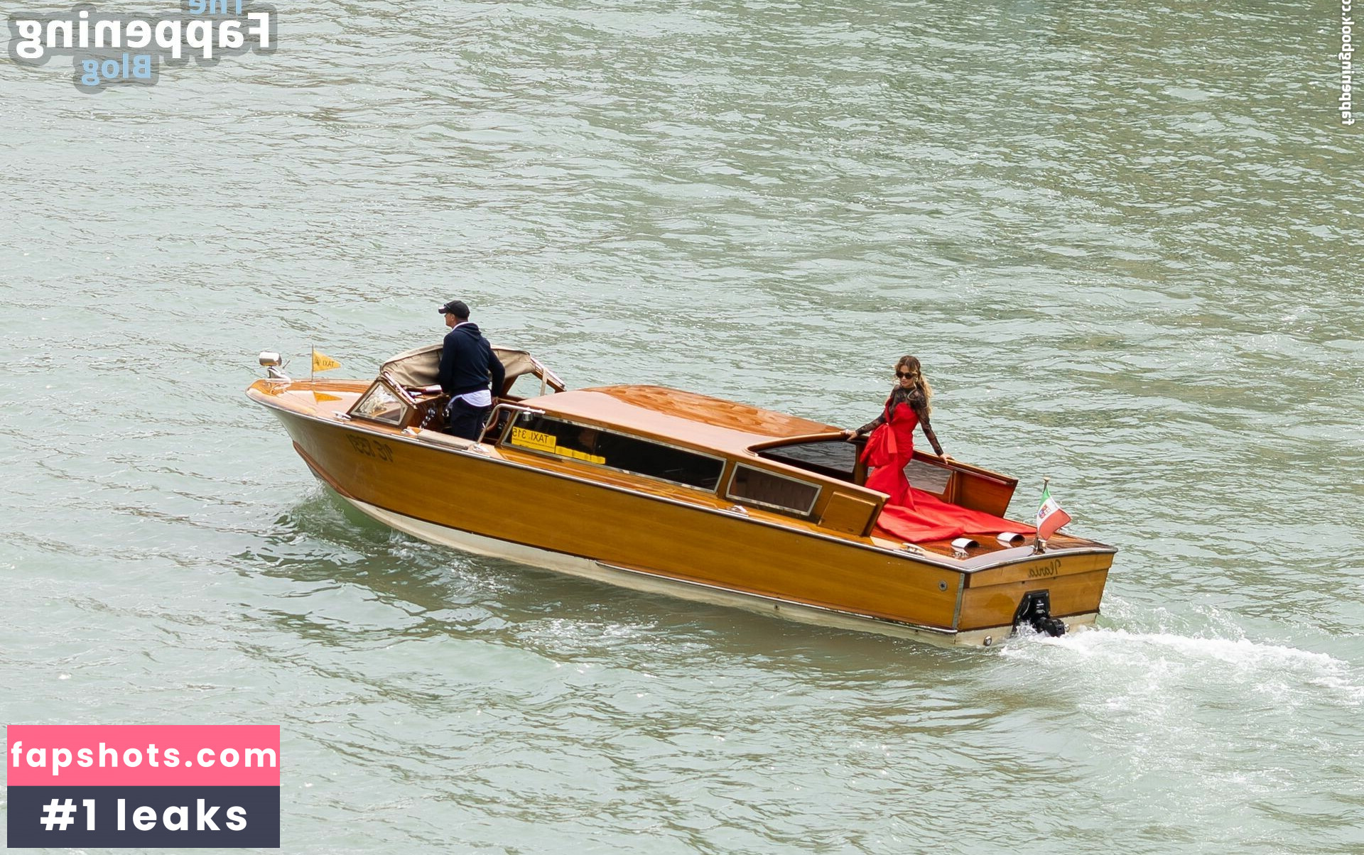 Rita Ora gallery photo #1021