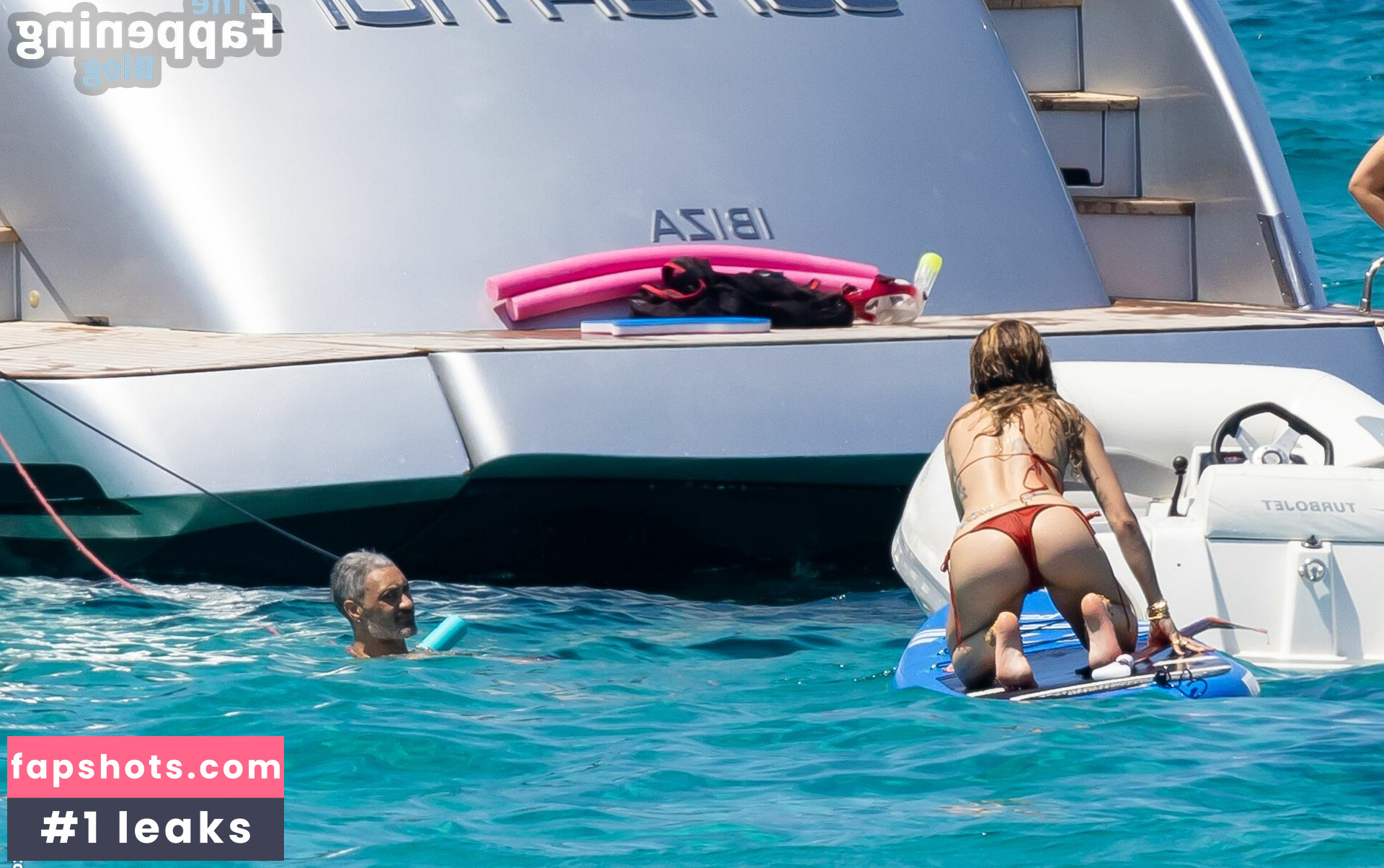 Rita Ora gallery photo #1045