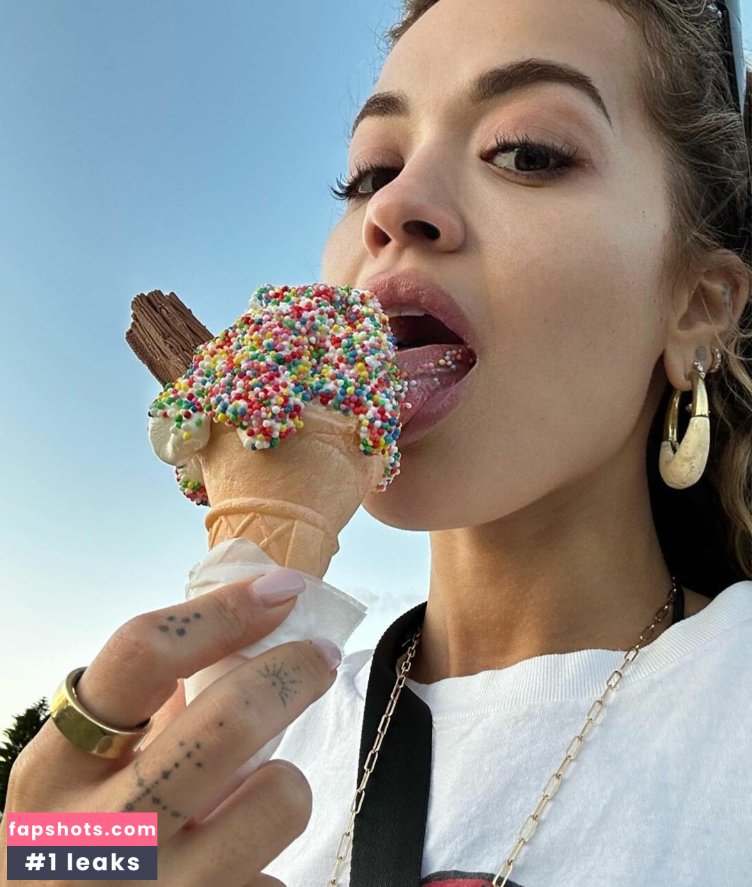 Rita Ora gallery photo #1156