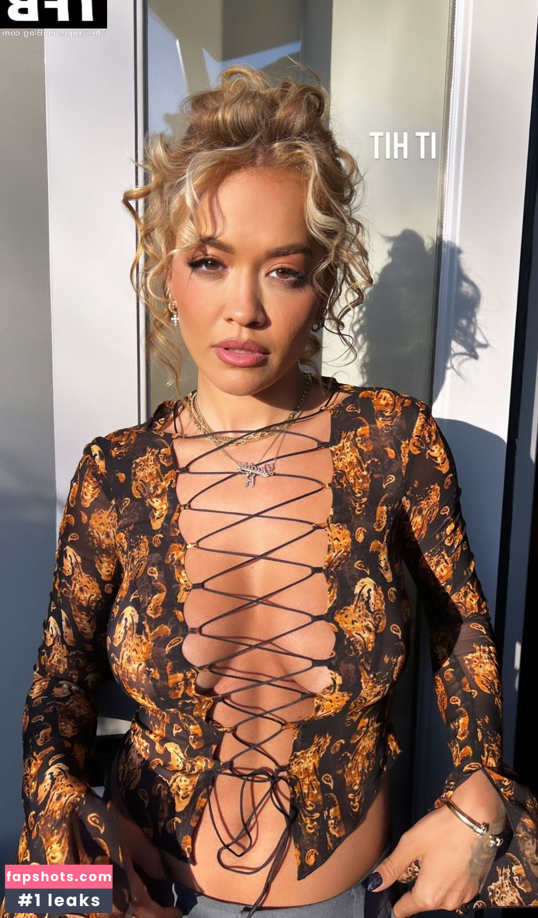 Rita Ora gallery photo #1525