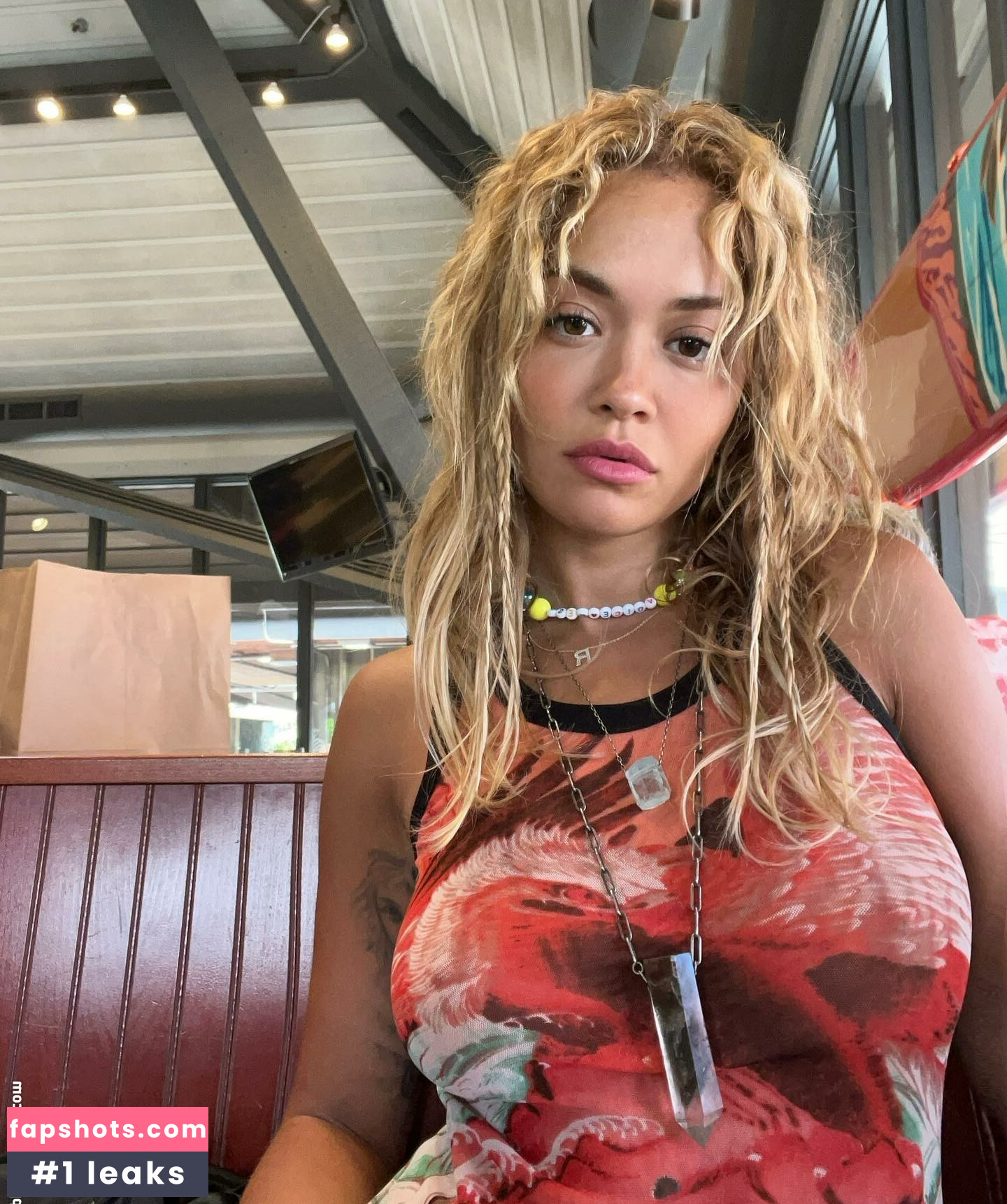 Rita Ora gallery photo #1535