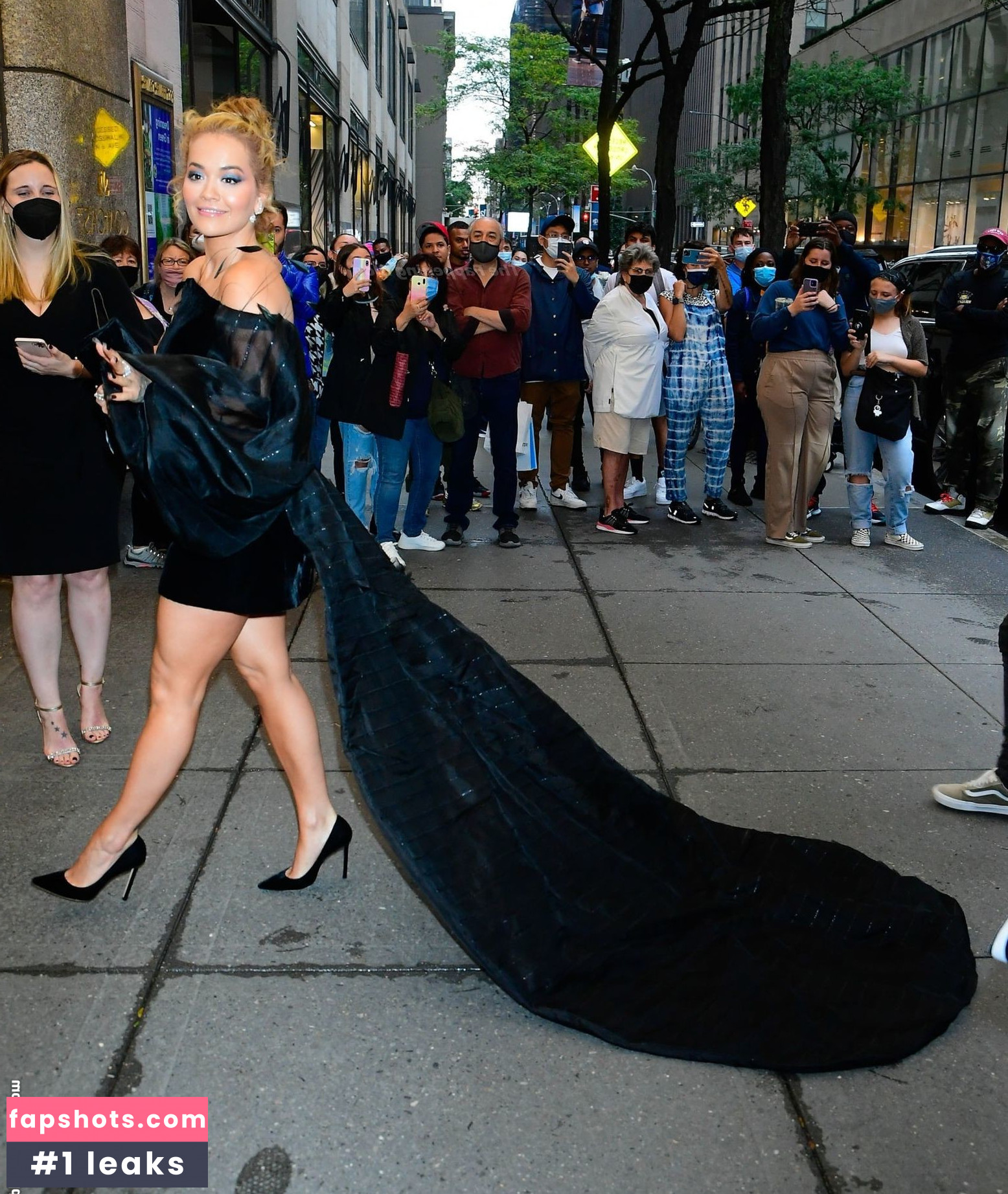 Rita Ora gallery photo #1716