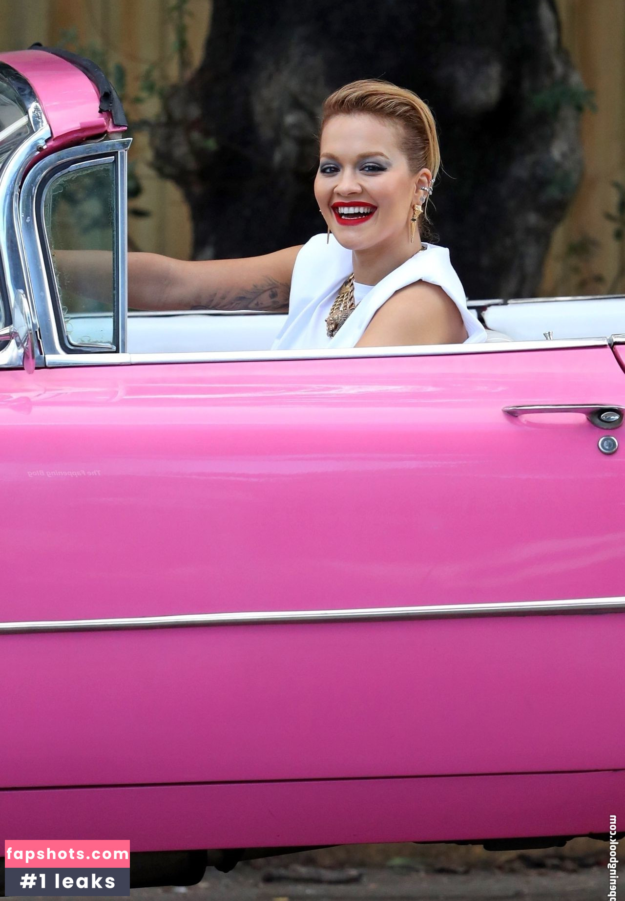 Rita Ora gallery photo #1816