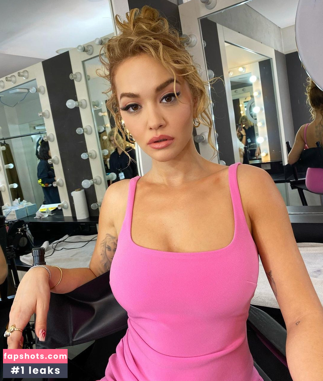 Rita Ora gallery photo #1819