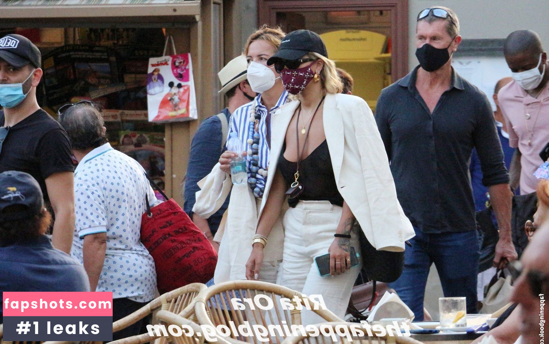 Rita Ora gallery photo #1900