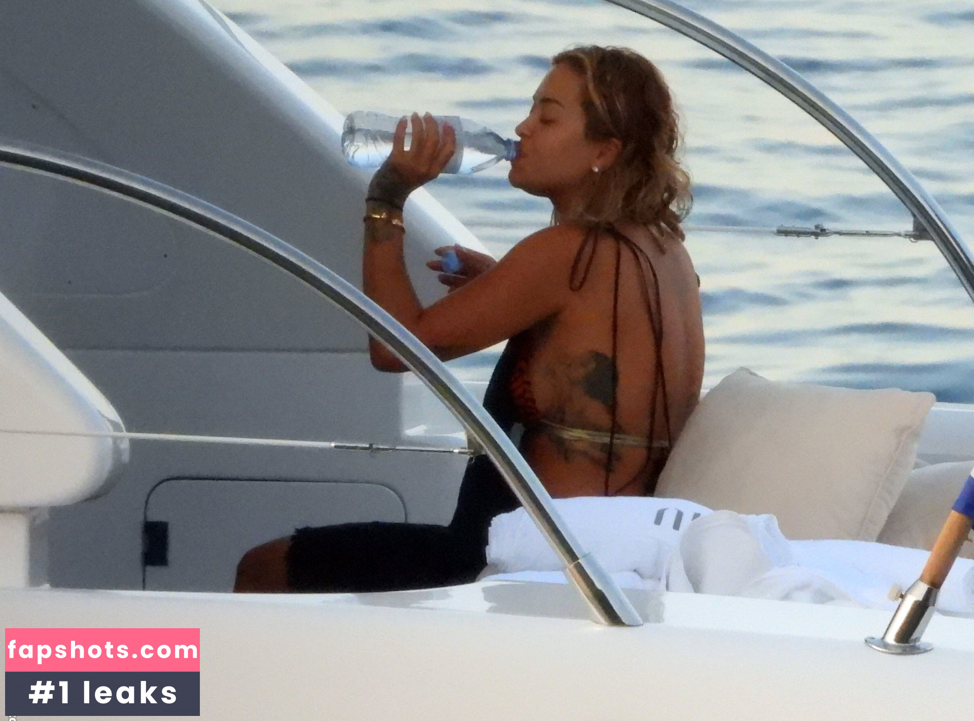 Rita Ora gallery photo #1925