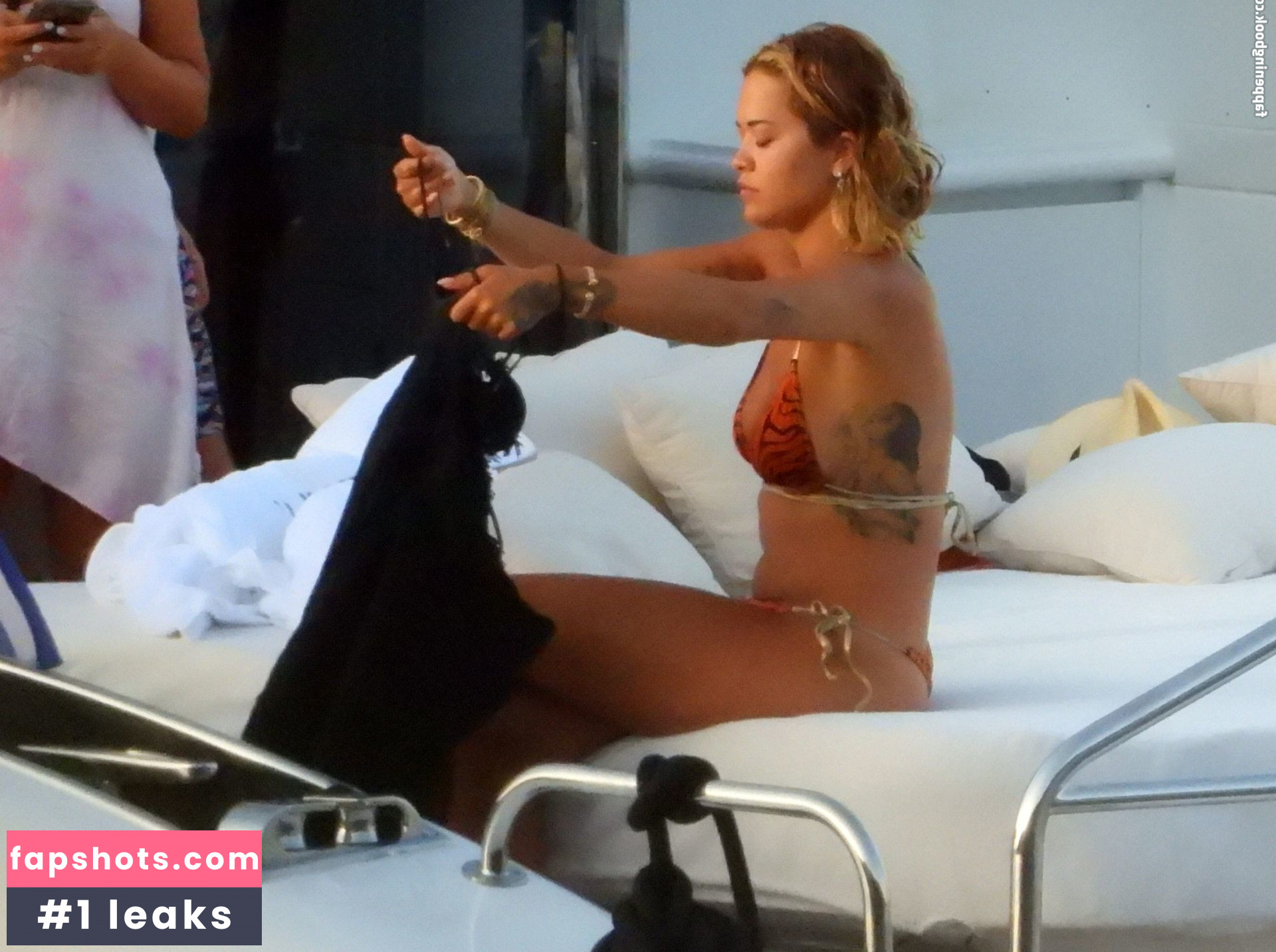 Rita Ora gallery photo #1930