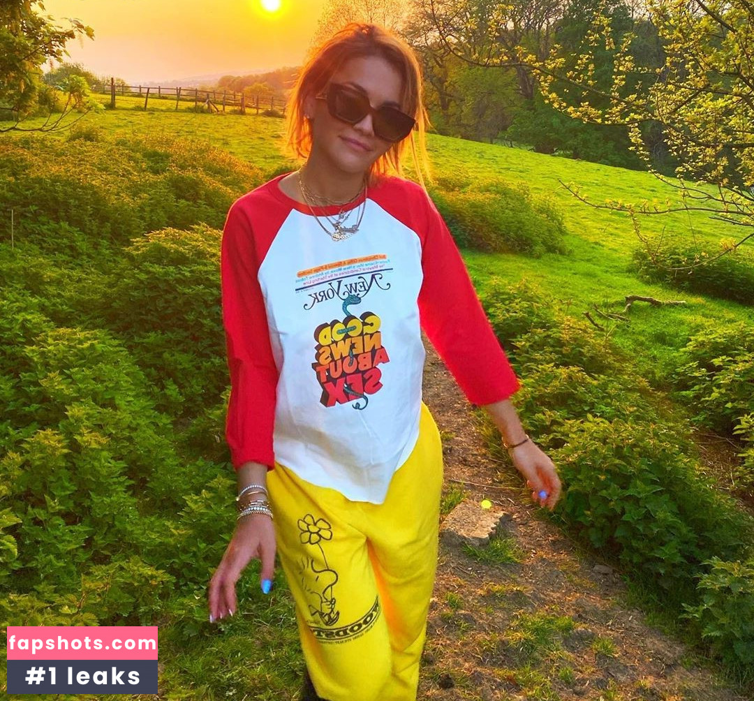 Rita Ora gallery photo #1999