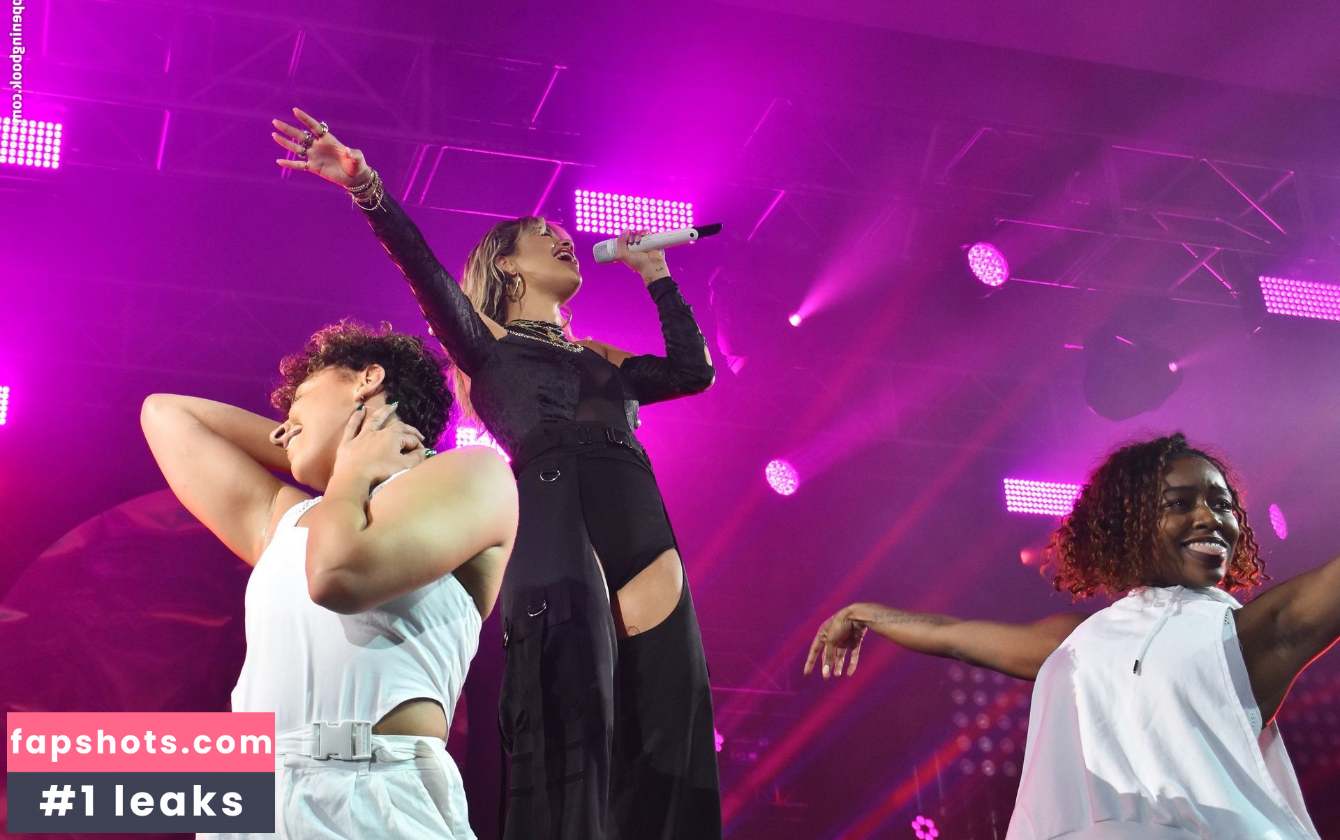 Rita Ora gallery photo #2188