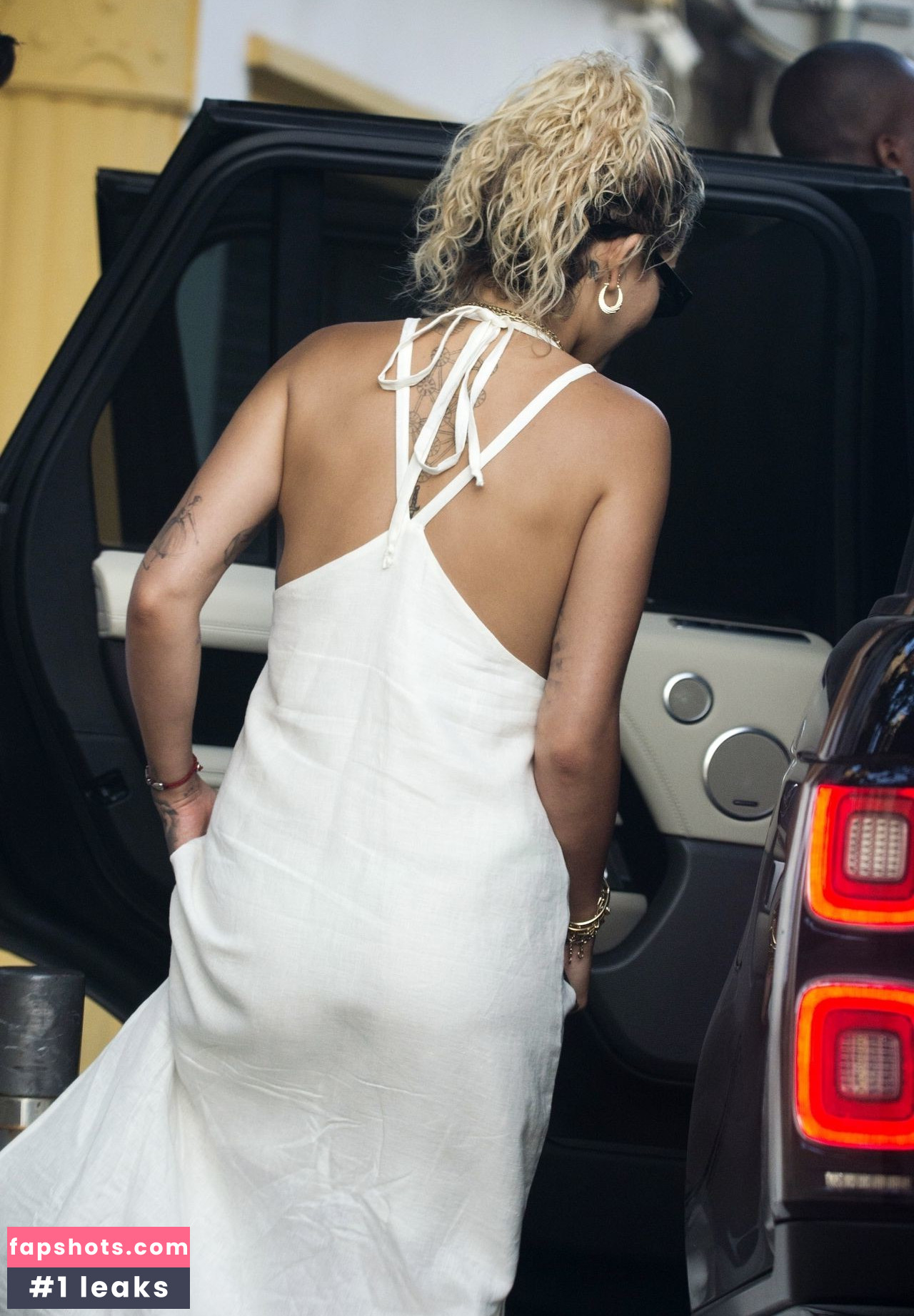 Rita Ora gallery photo #2301