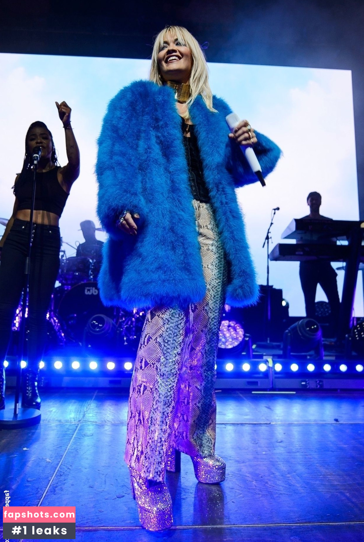 Rita Ora gallery photo #2310