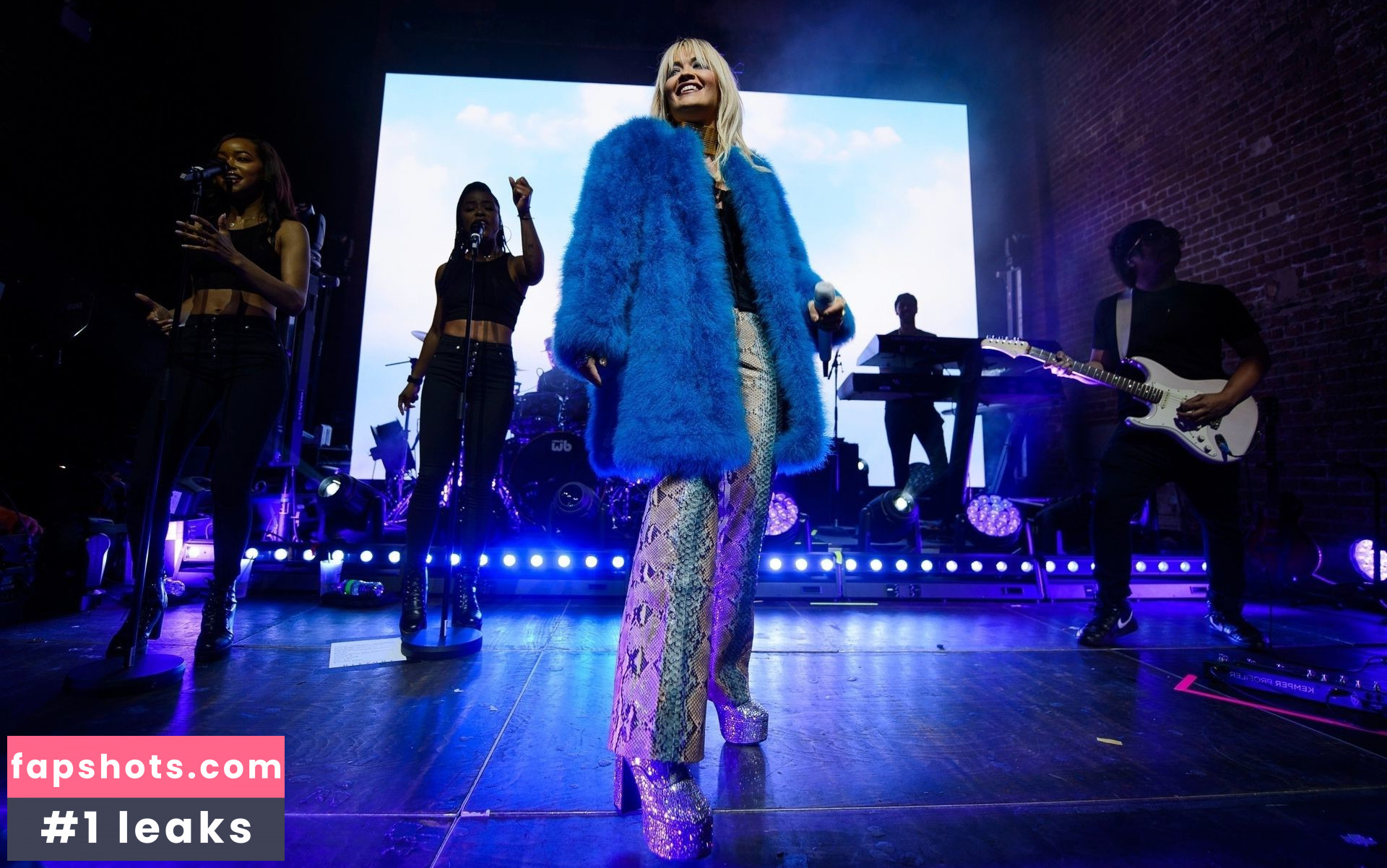 Rita Ora gallery photo #2311