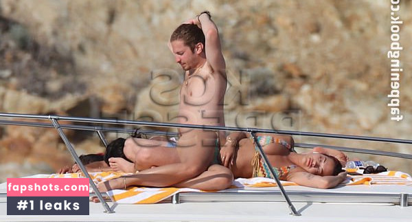 Rita Ora gallery photo #3002