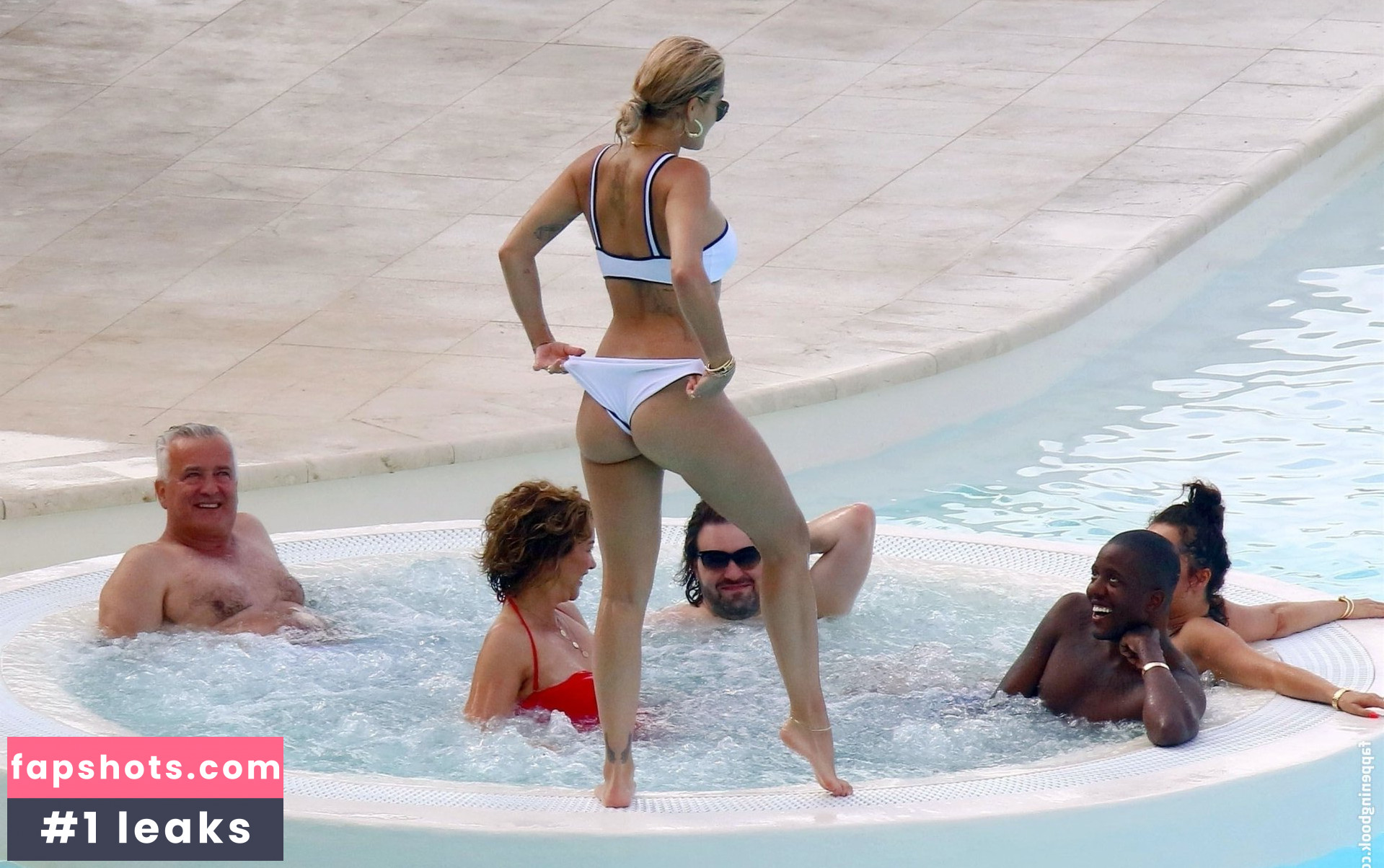 Rita Ora gallery photo #3026