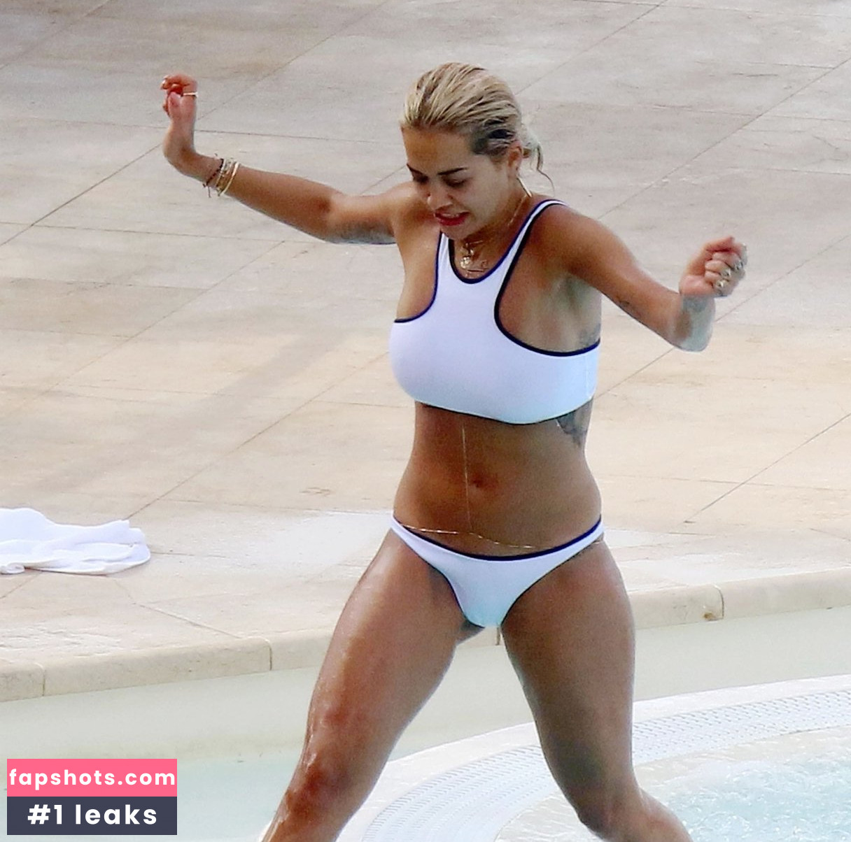 Rita Ora gallery photo #3031