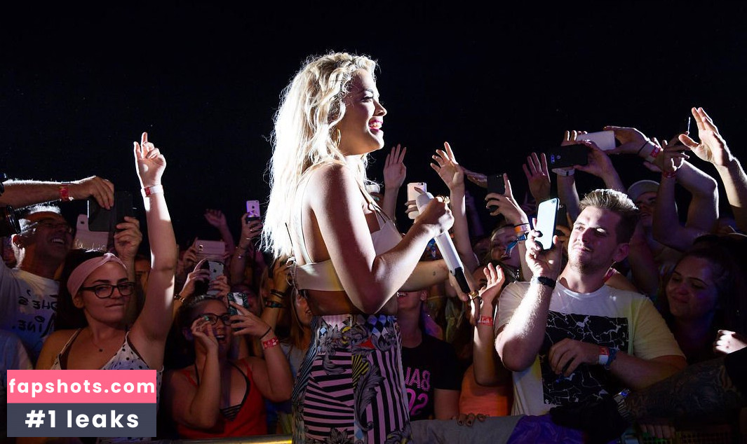 Rita Ora gallery photo #3104