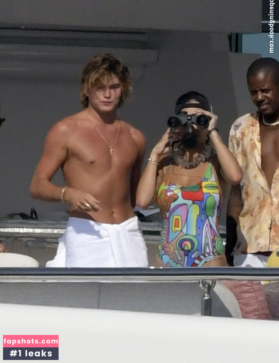 Rita Ora gallery photo #3224