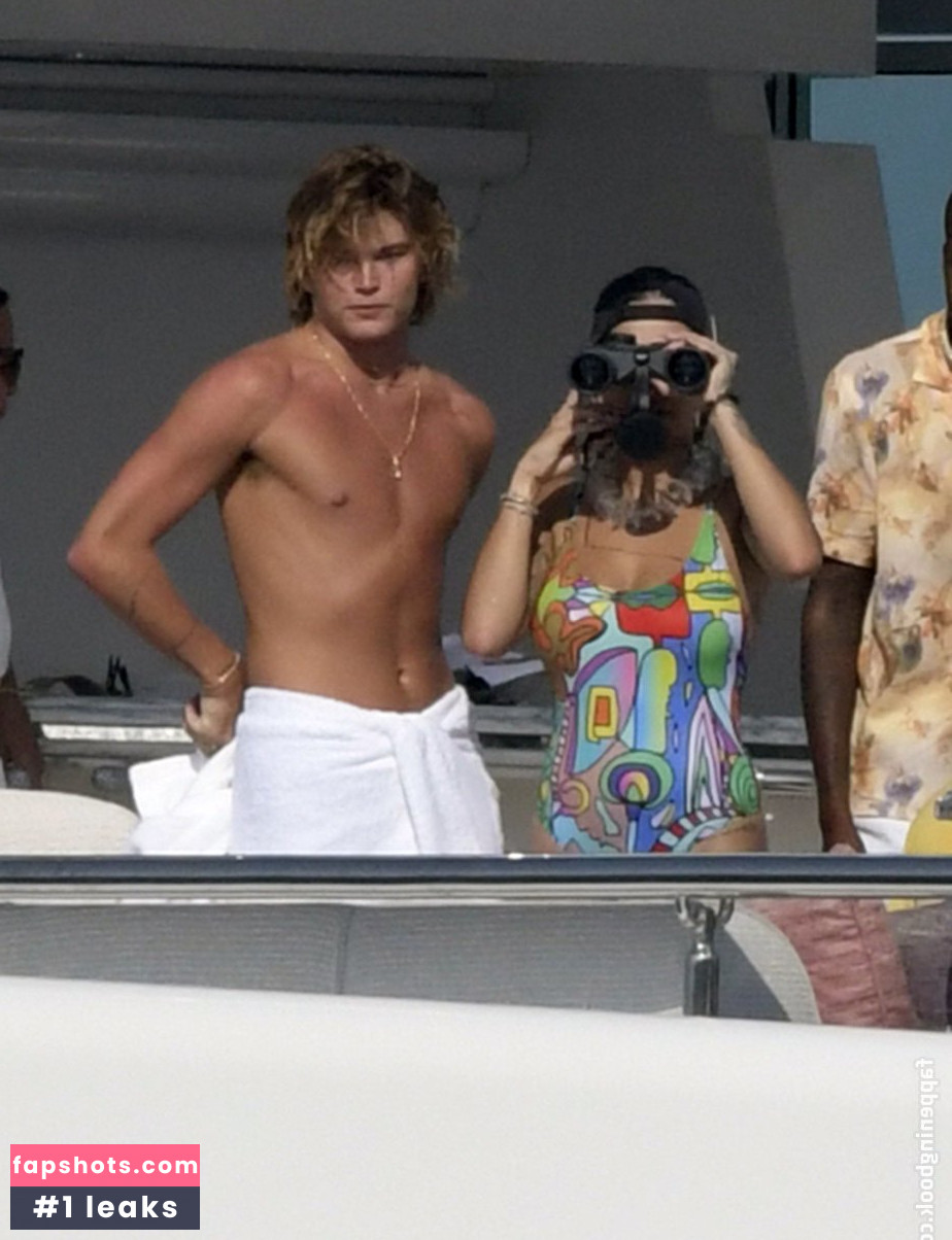 Rita Ora gallery photo #3225