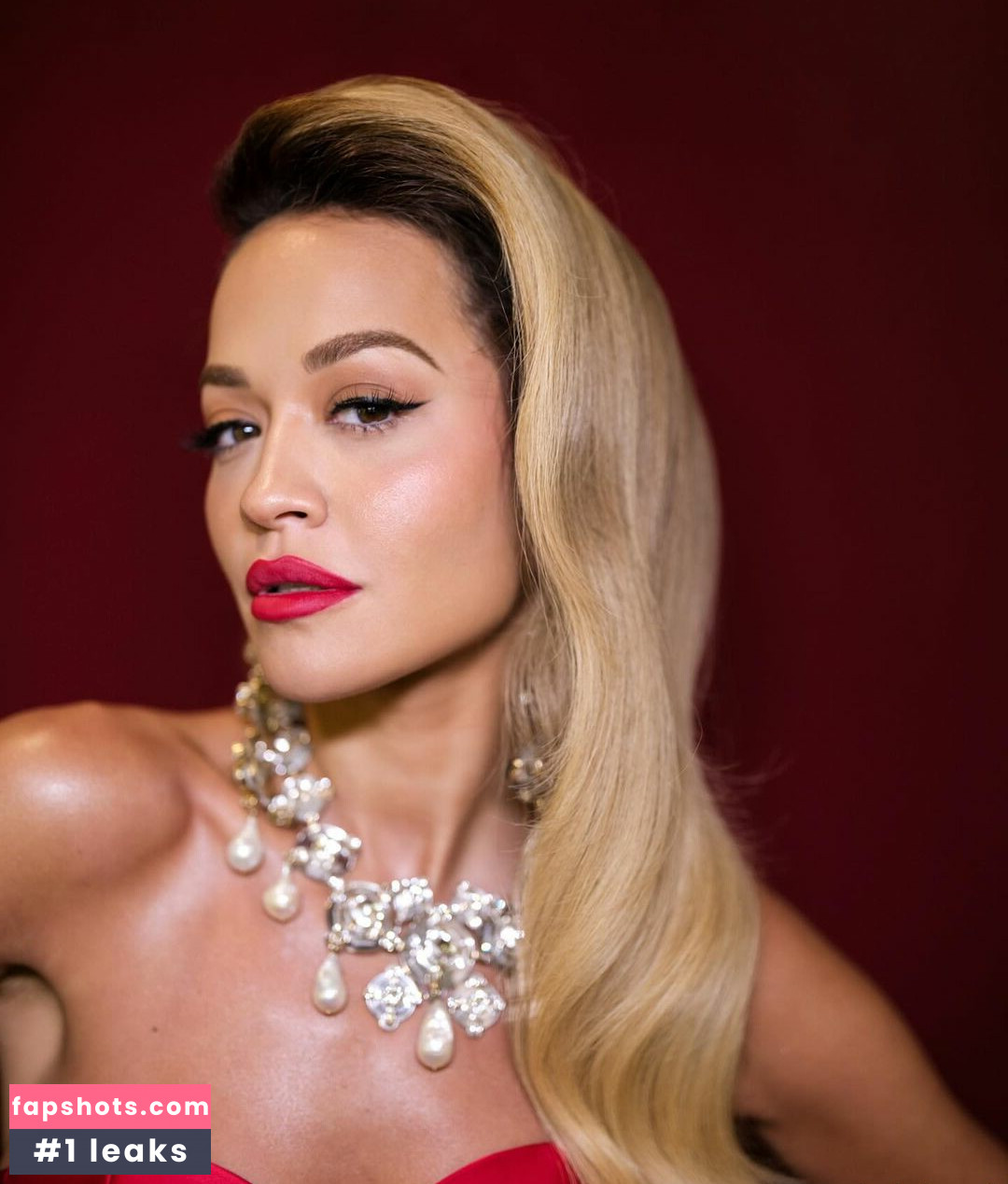 Rita Ora gallery photo #339