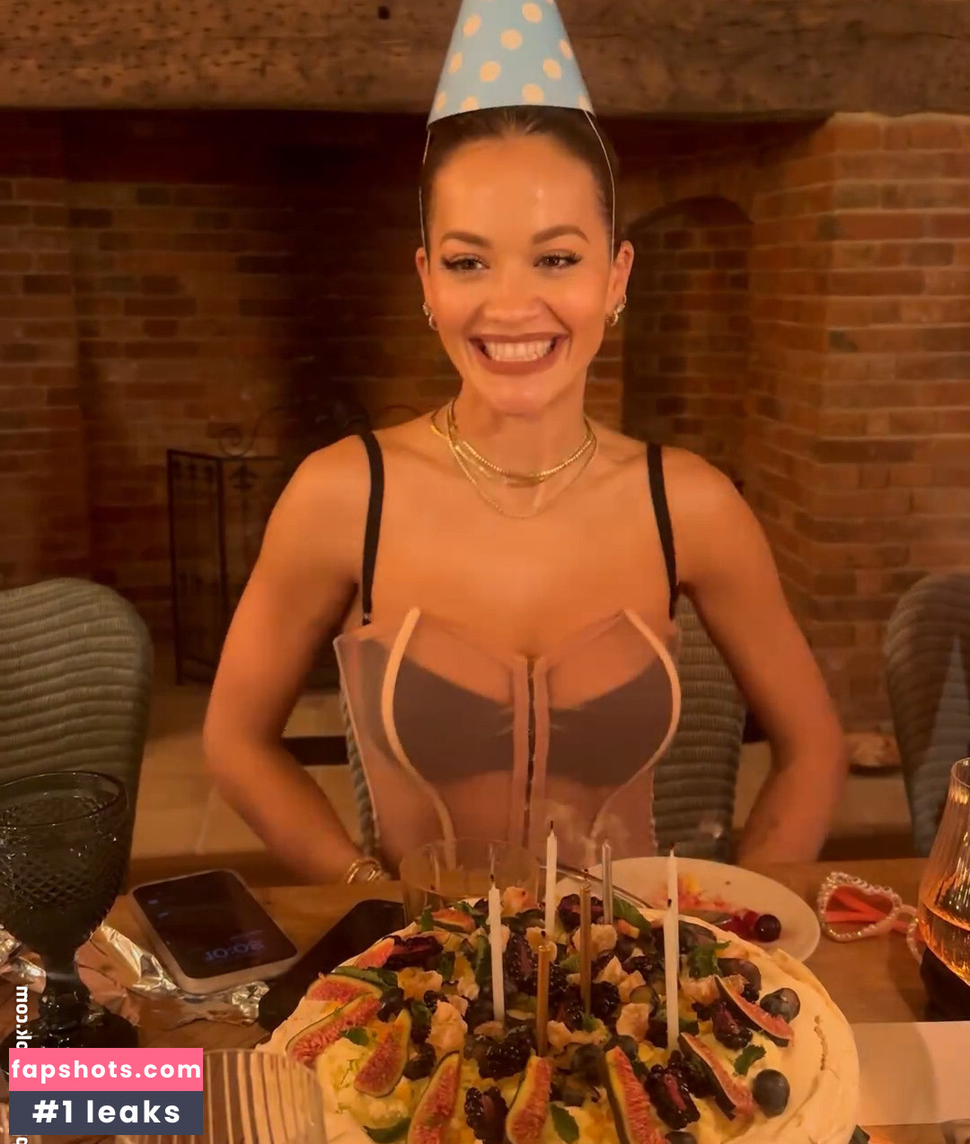 Rita Ora gallery photo #356