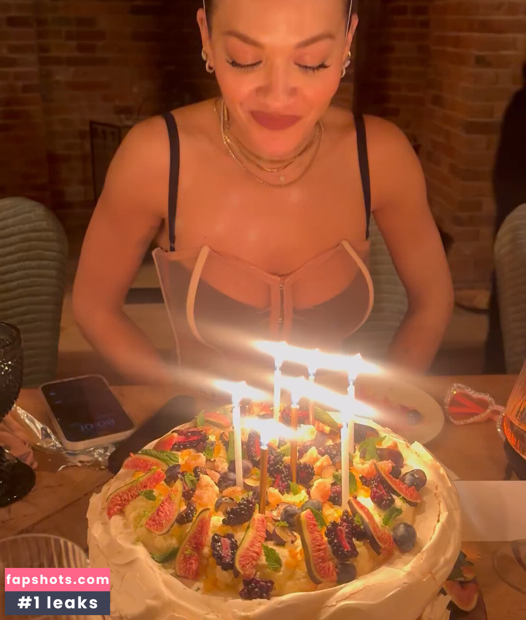 Rita Ora gallery photo #358