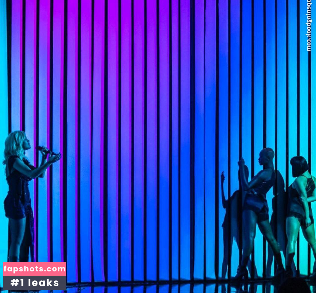 Rita Ora gallery photo #3607