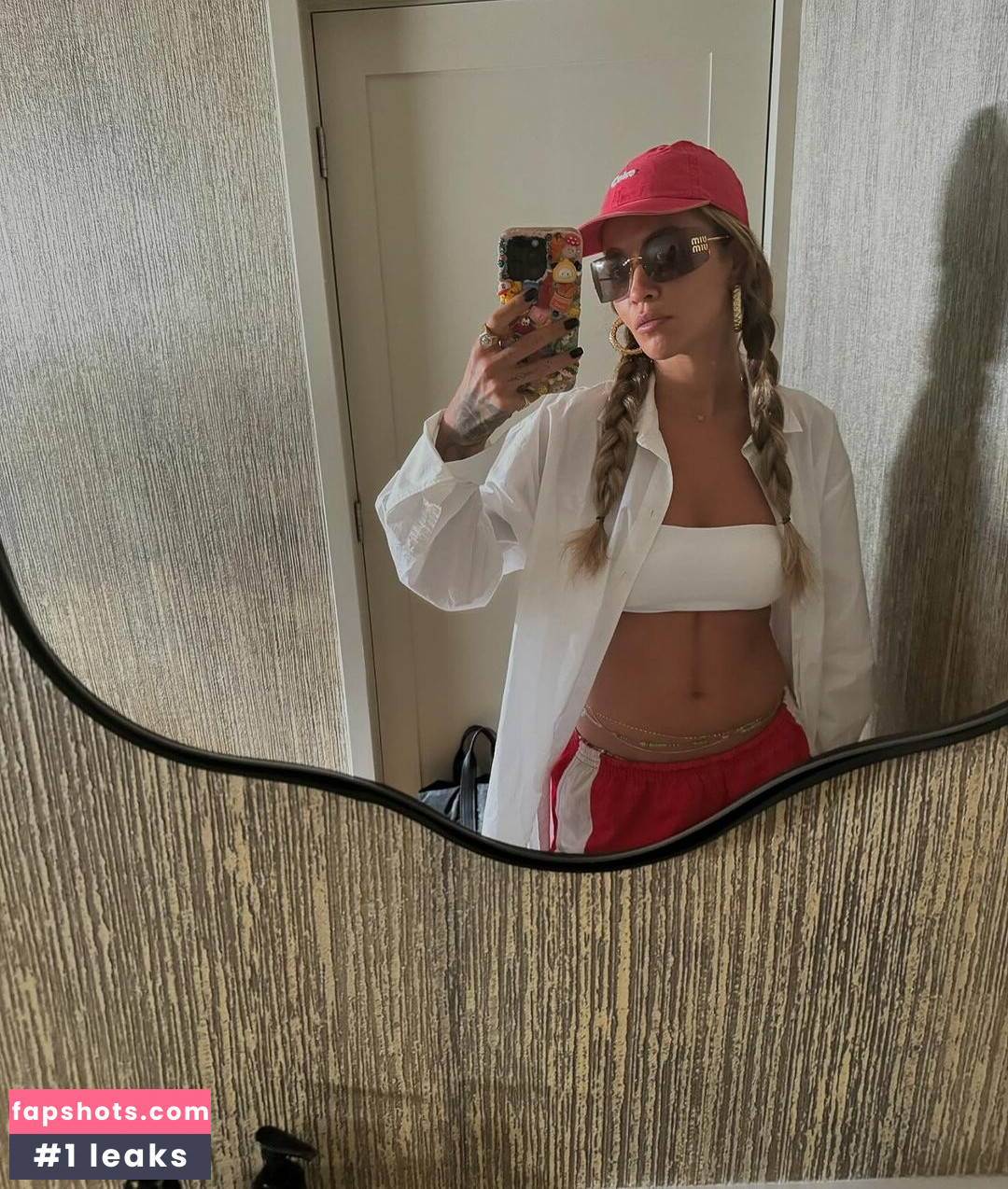 Rita Ora gallery photo #528