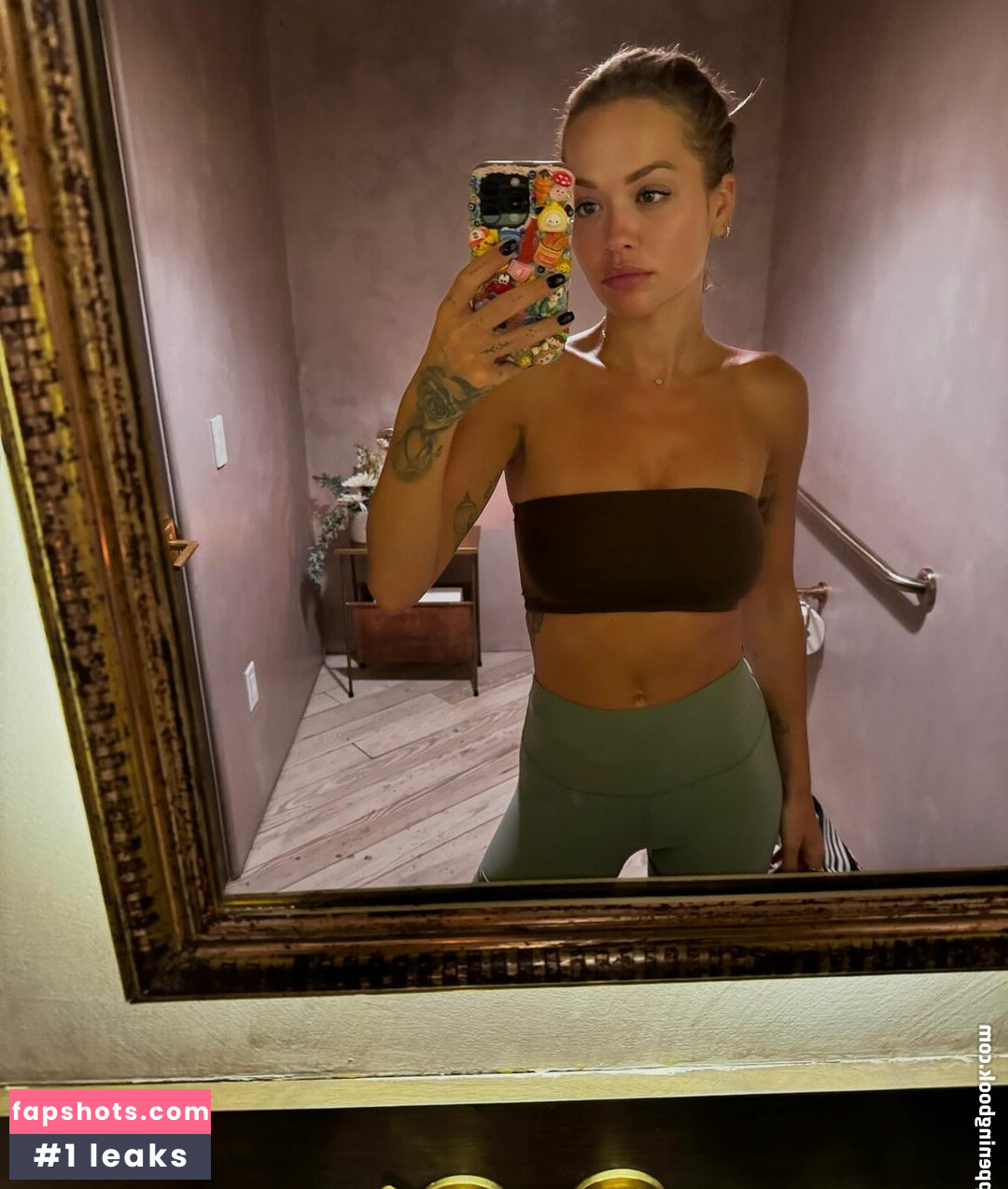 Rita Ora gallery photo #531